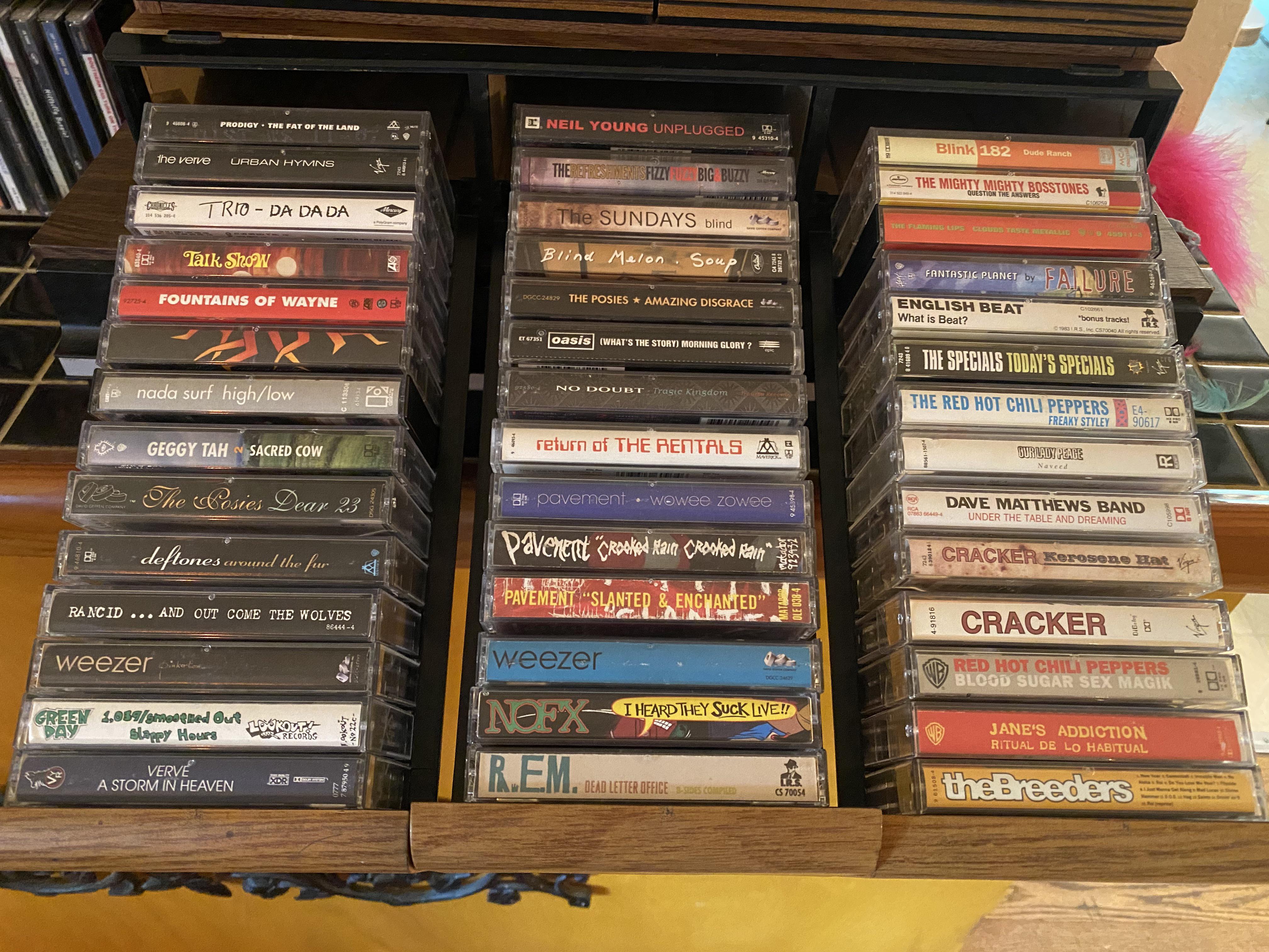 So I found this *entire* case at the Goodwill Bins! r/cassetteculture