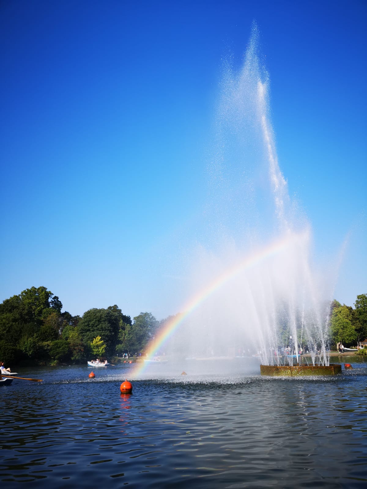 Rainbow fountain, Victoria Park in east London. r/london