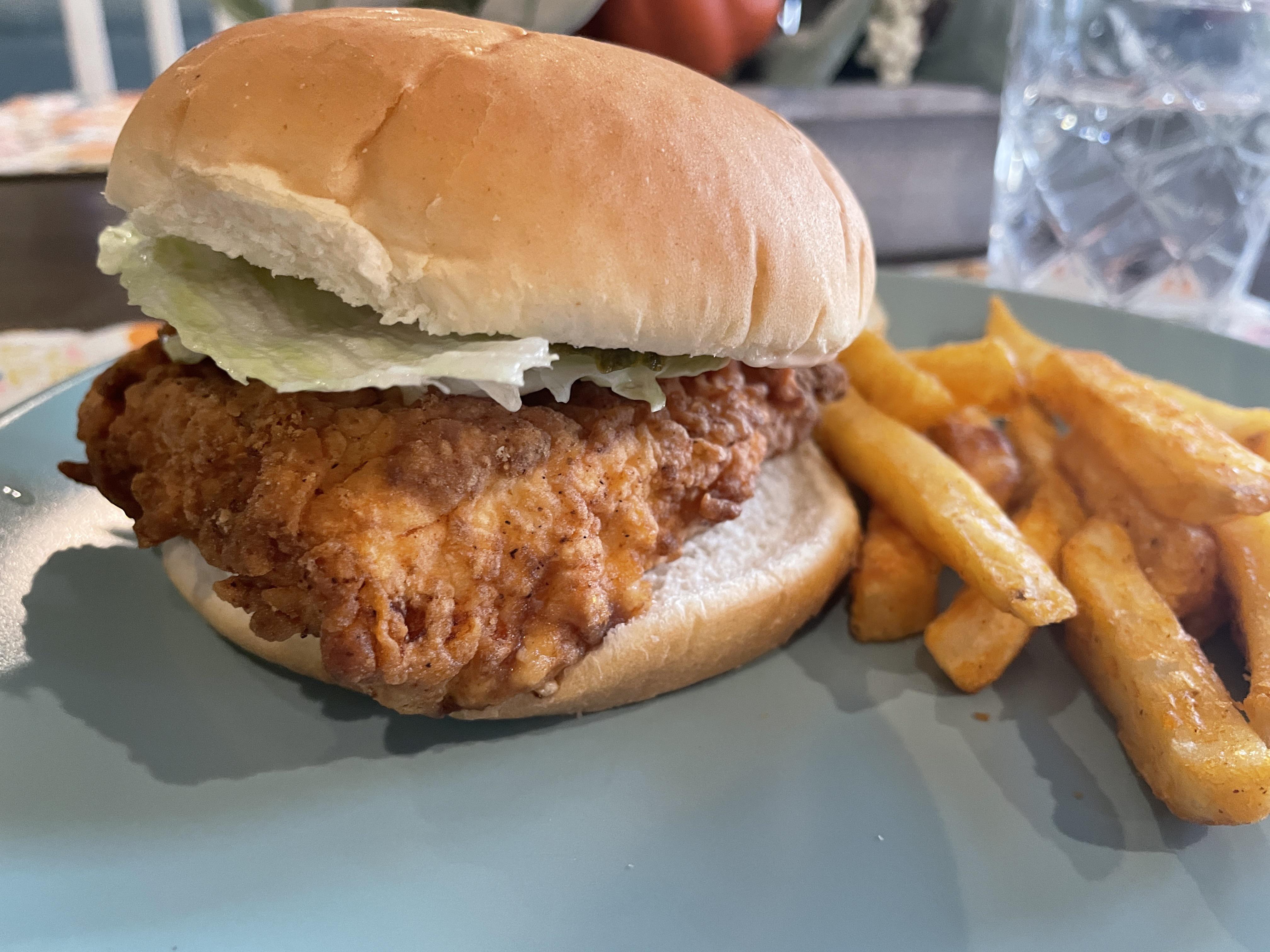 Homemade fried chicken sandwiches r/tonightsdinner