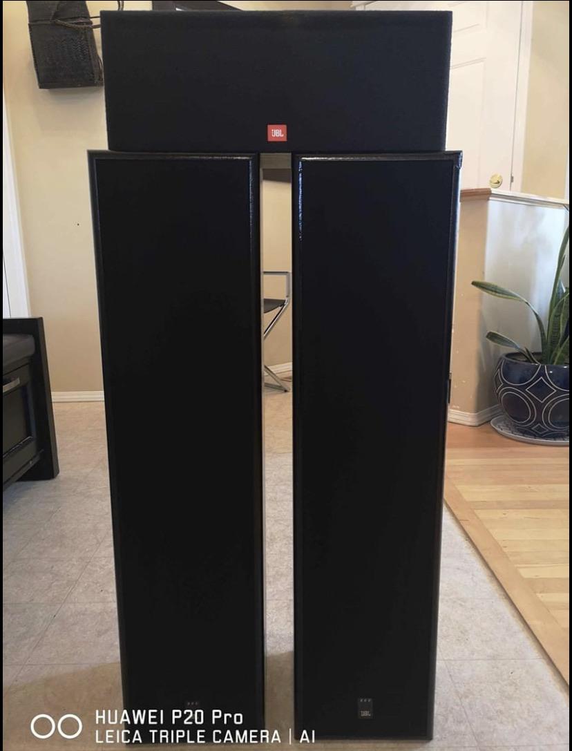 How are the JBL 900 tower speakers? I am looking into a pair in “like