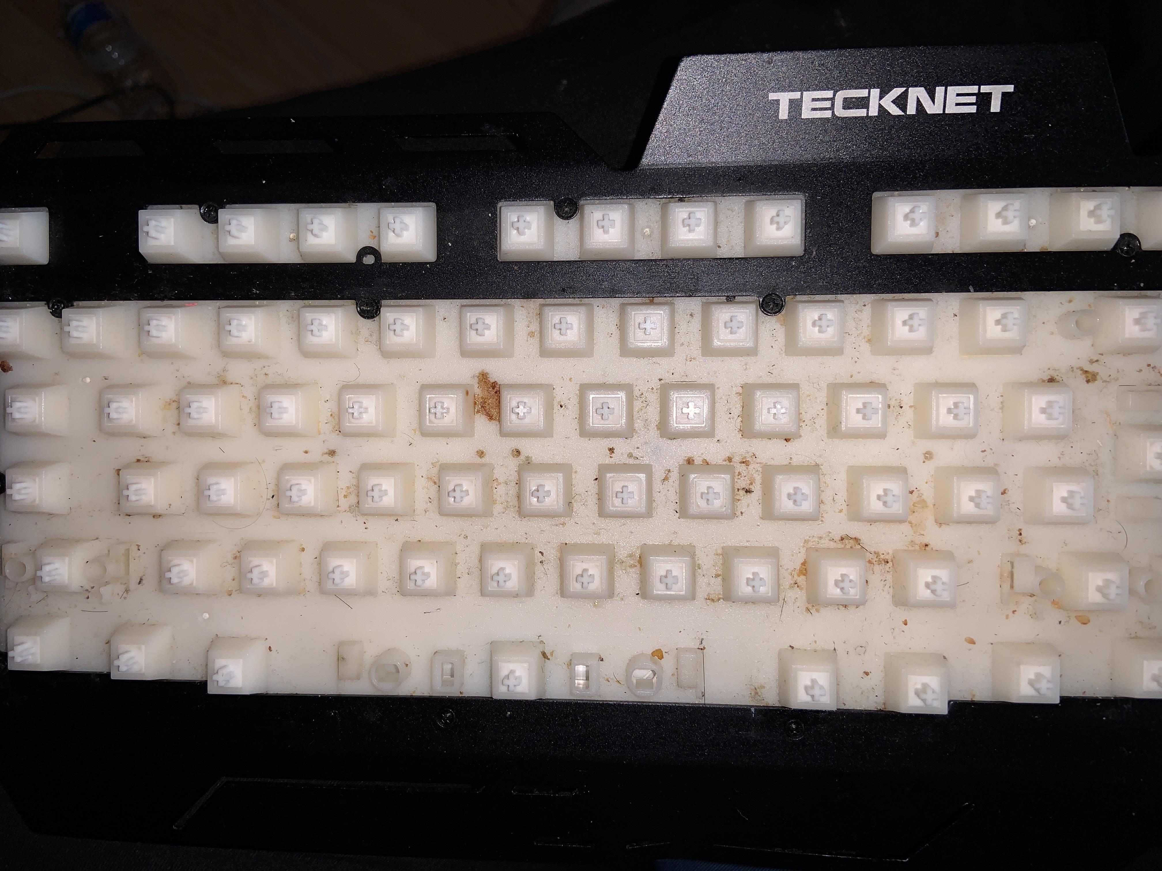 How do I clean this keyboard? r/pcmasterrace
