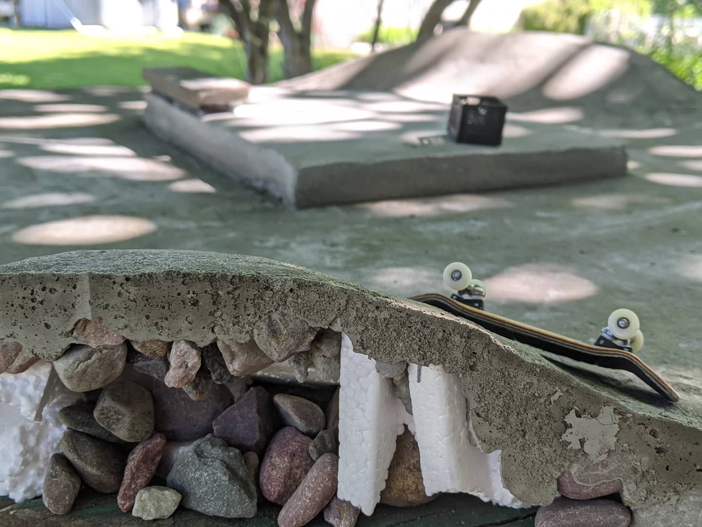 New all concrete DIY spot r/Fingerboards