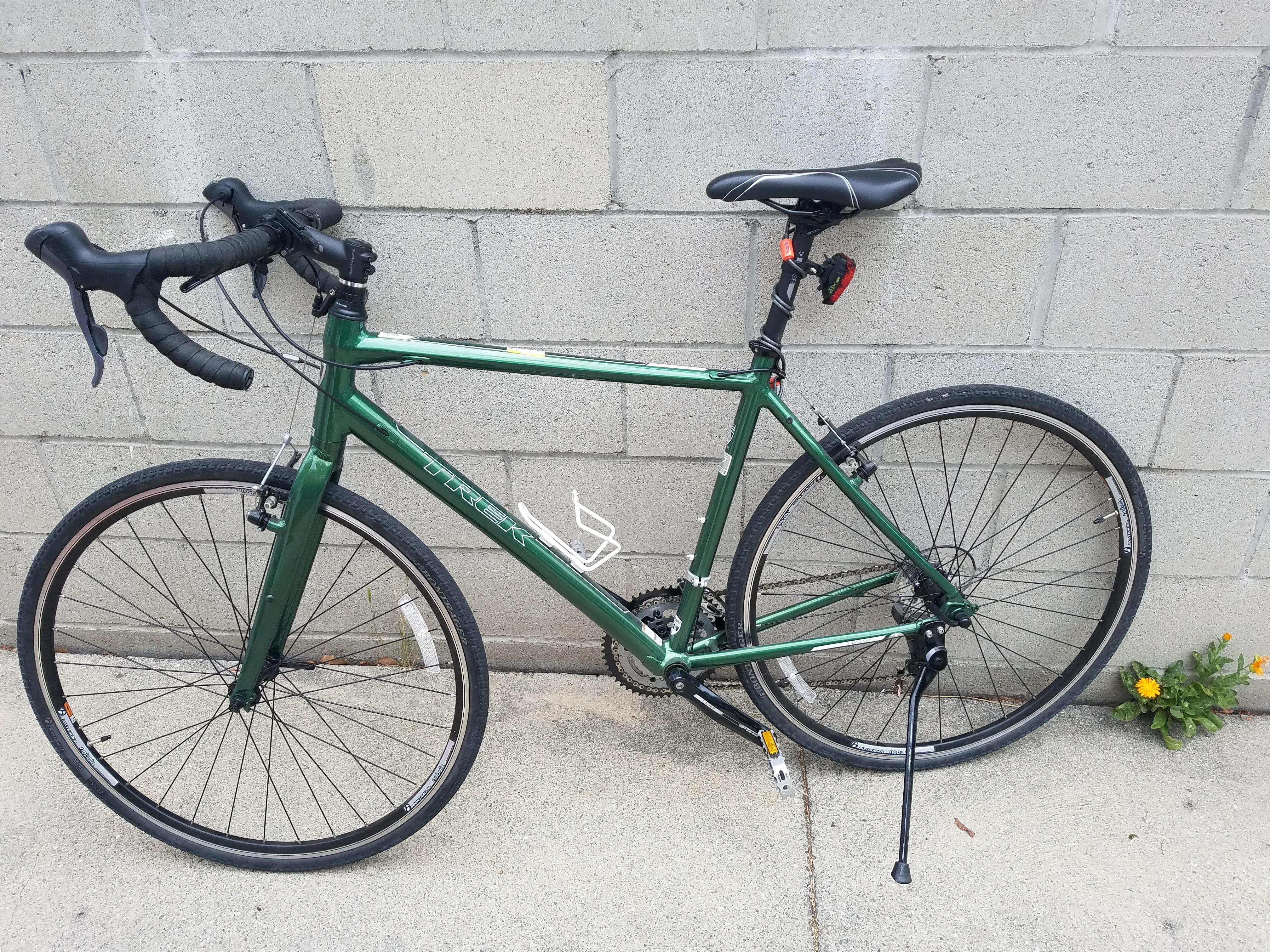 Stole this bike for 99 at Goodwill. Don't know much but did I win? r