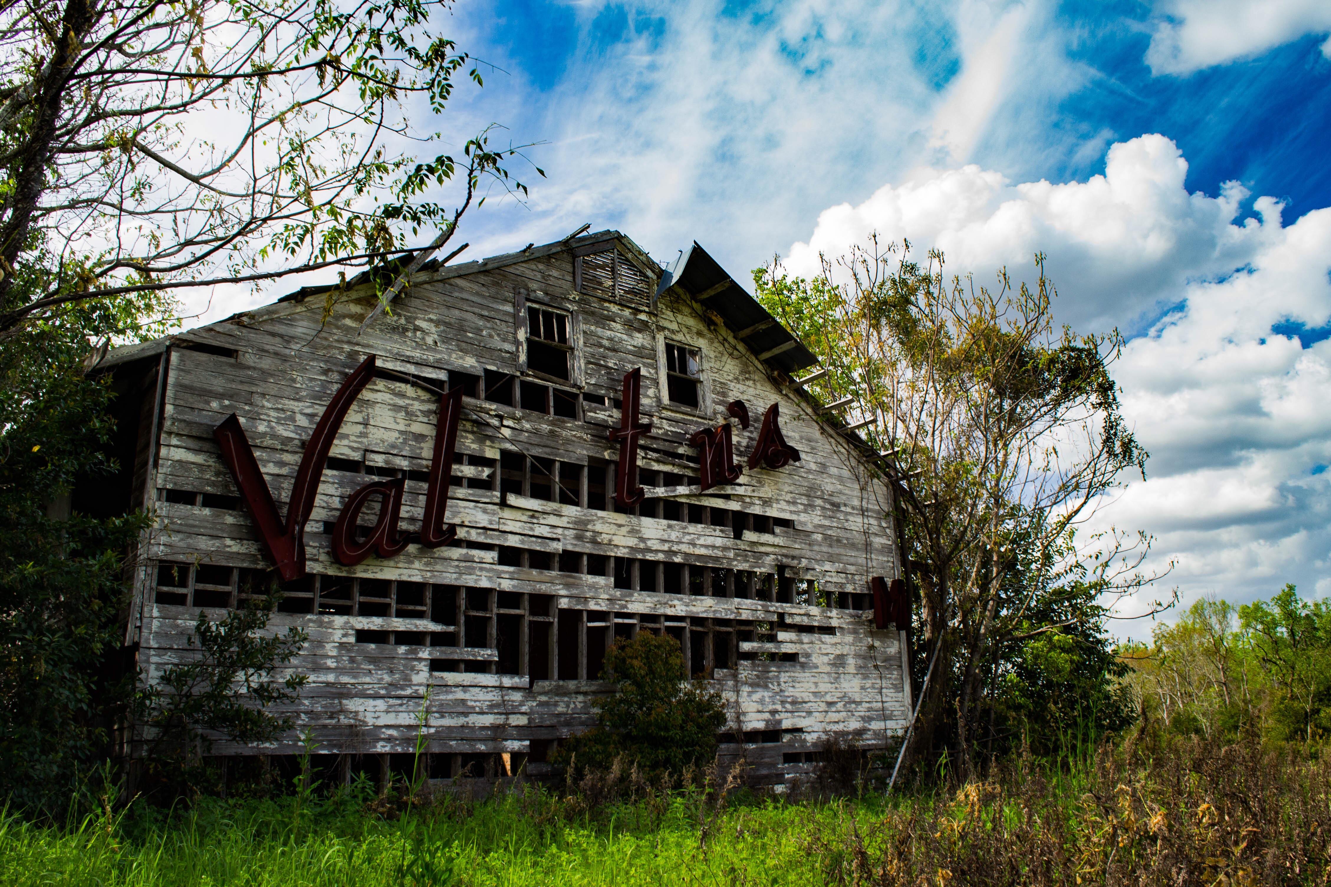 This abandoned dairy farm in Valdosta, GA, USA. (4608x3072) [OC] r