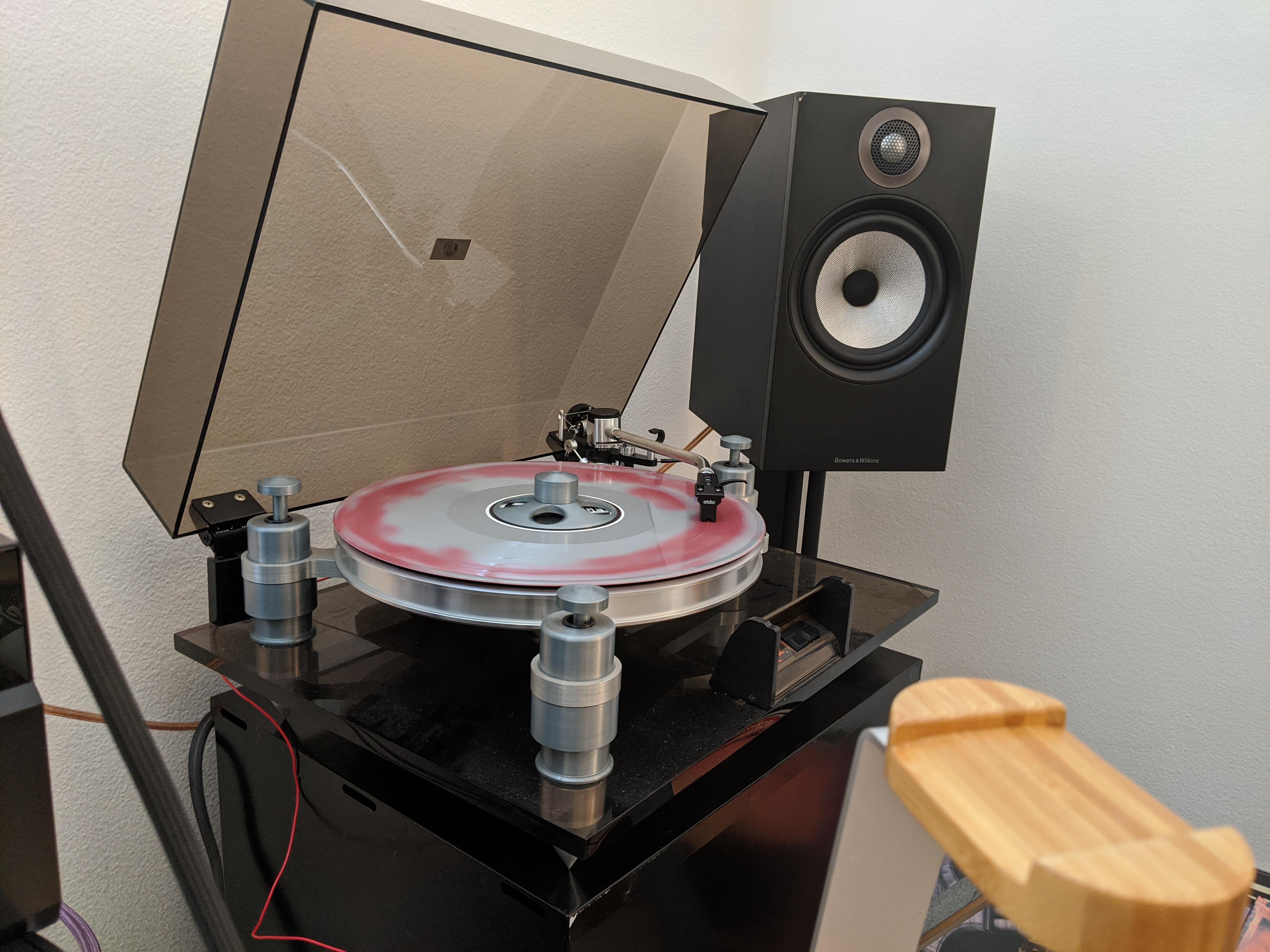 Sometimes craigslist really comes through r/vinyl