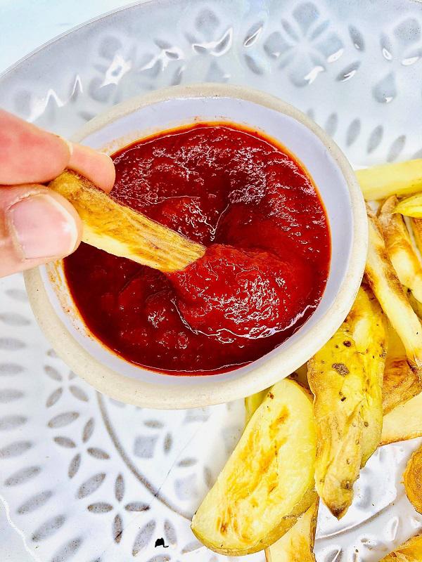 Easy Homemade Vegan Ketchup Recipe r/VeganFood