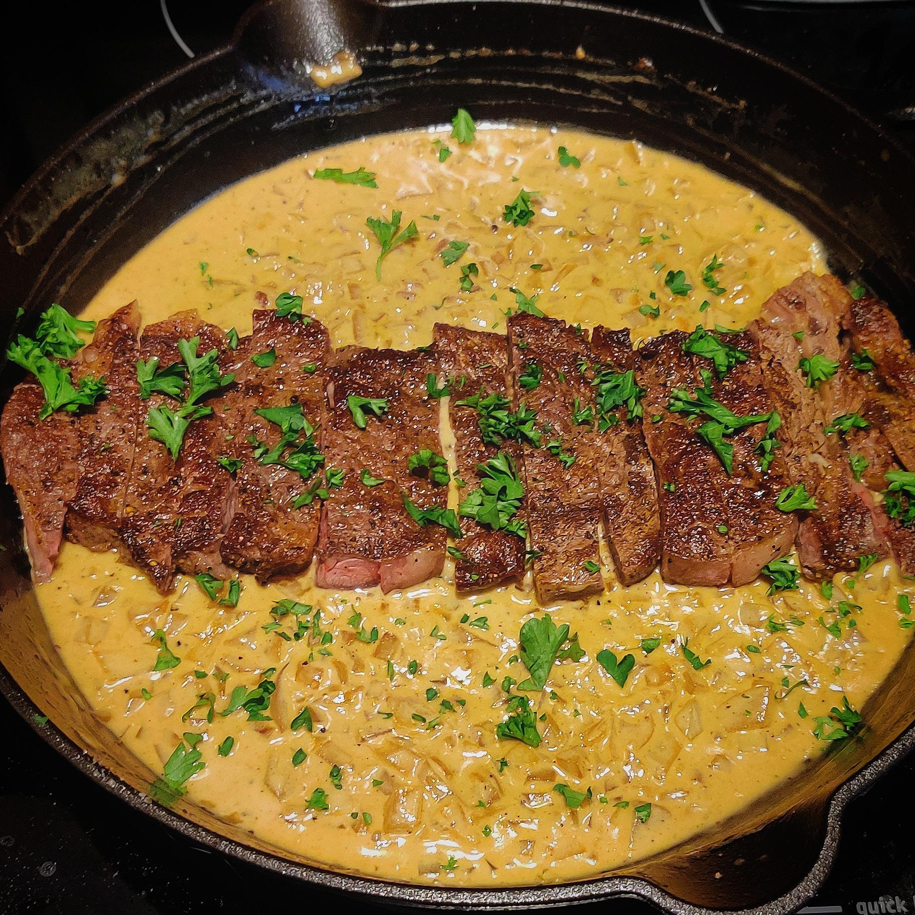 [Homemade] Ribeye steak w/ honey mustard cream sauce! r/food