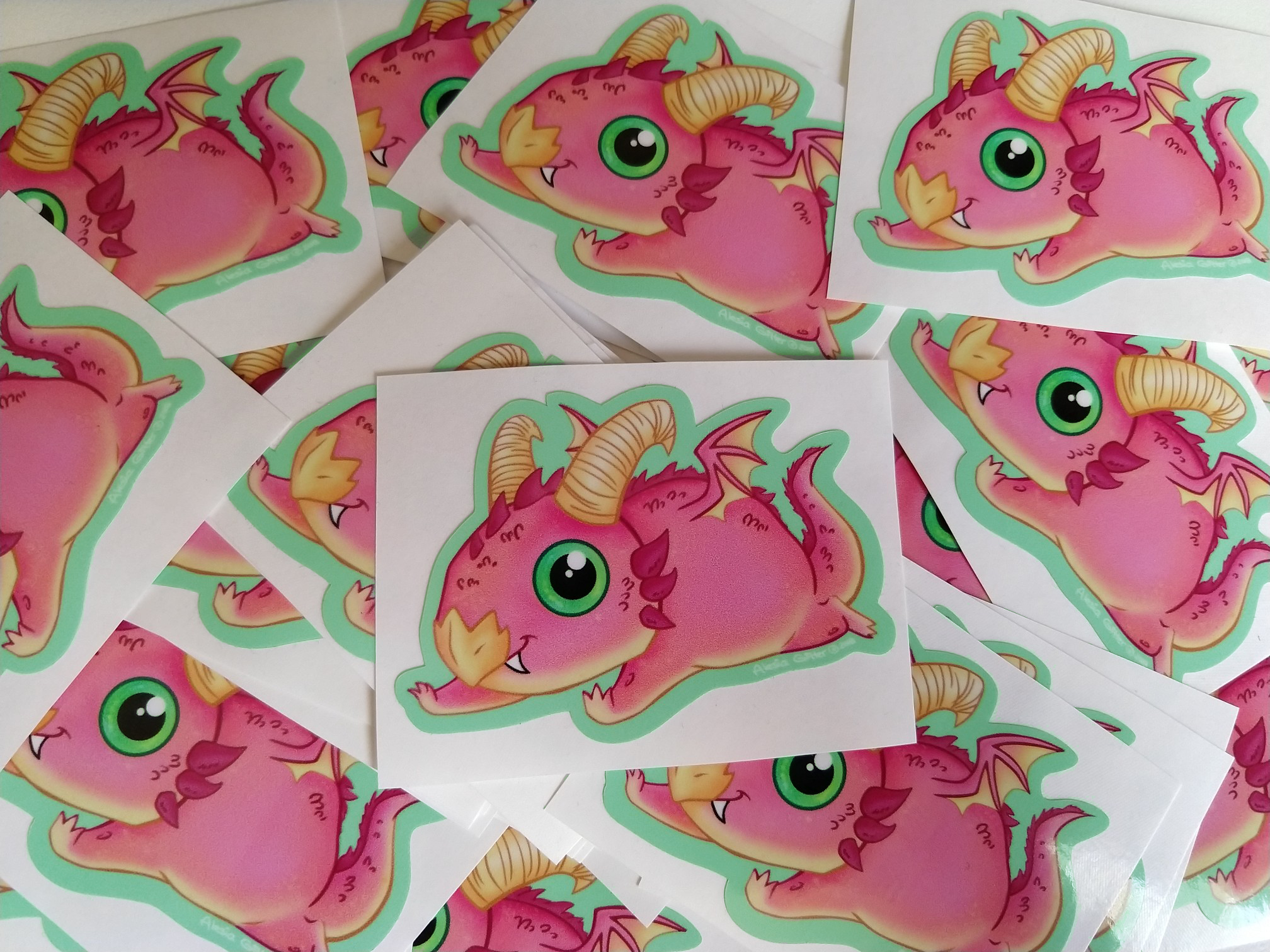 Some dragon stickers I made for my daughter's birthday. r/stickers
