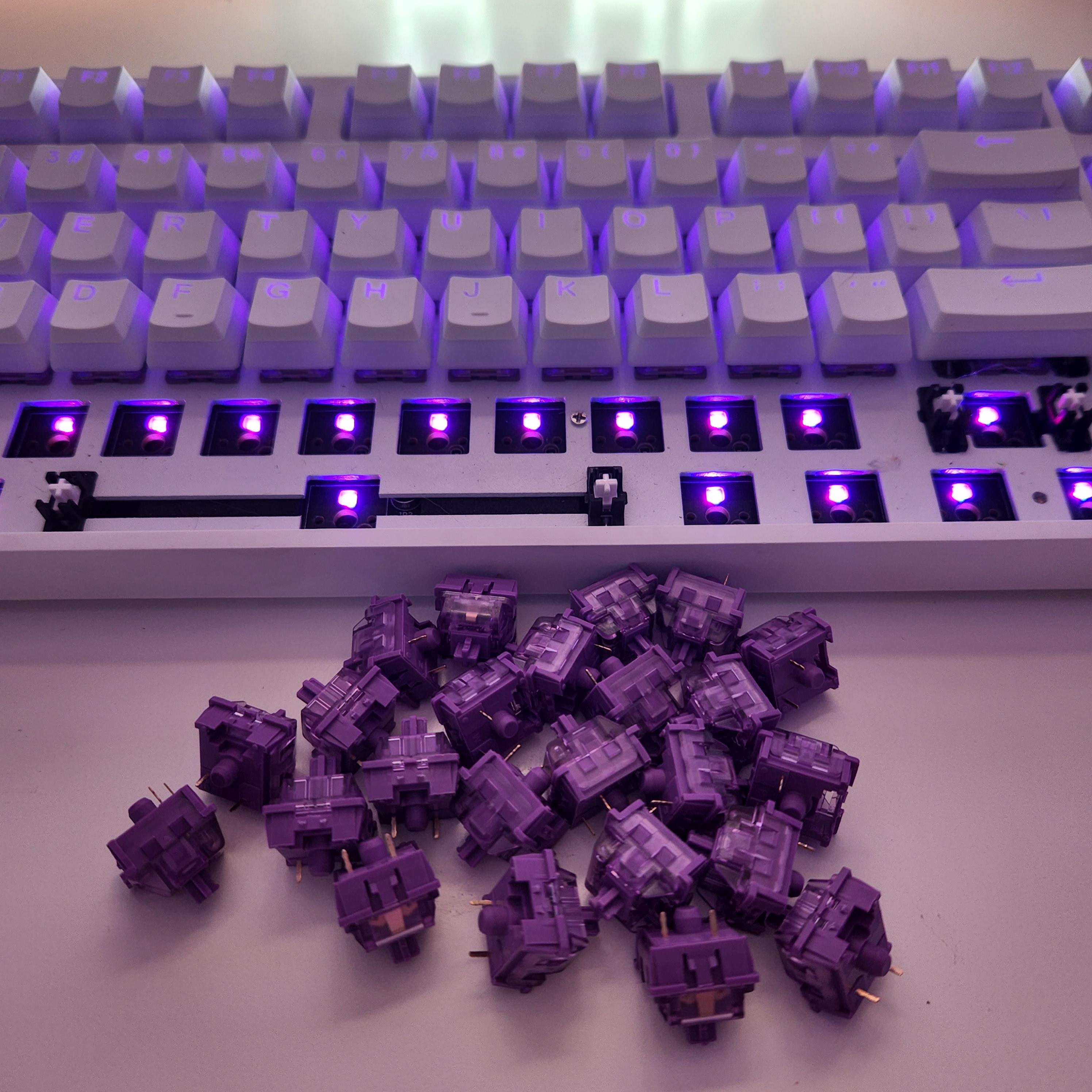 Are my Akko Lavender Purple switches interfering with the LEDs? r