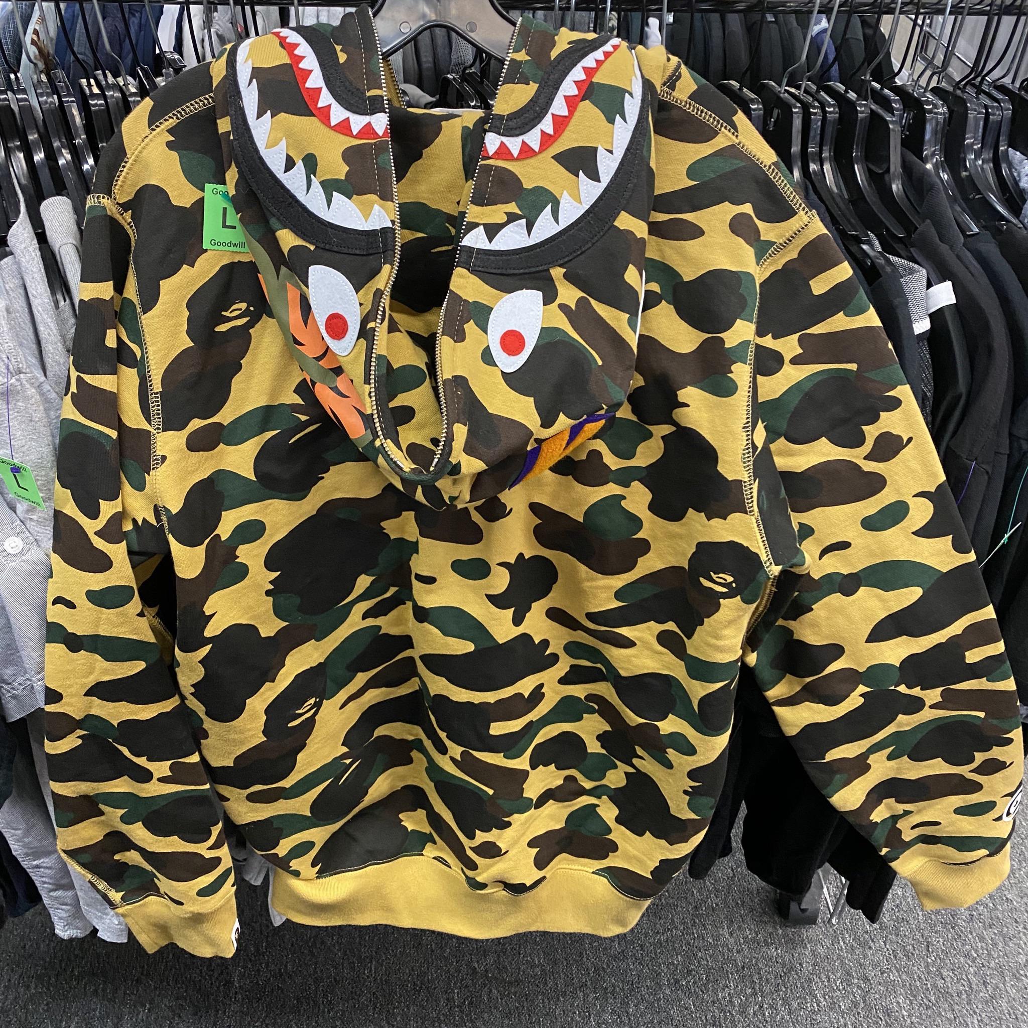 Authentic Bape shark hoodie I found today for 10! r/ThriftStoreHauls