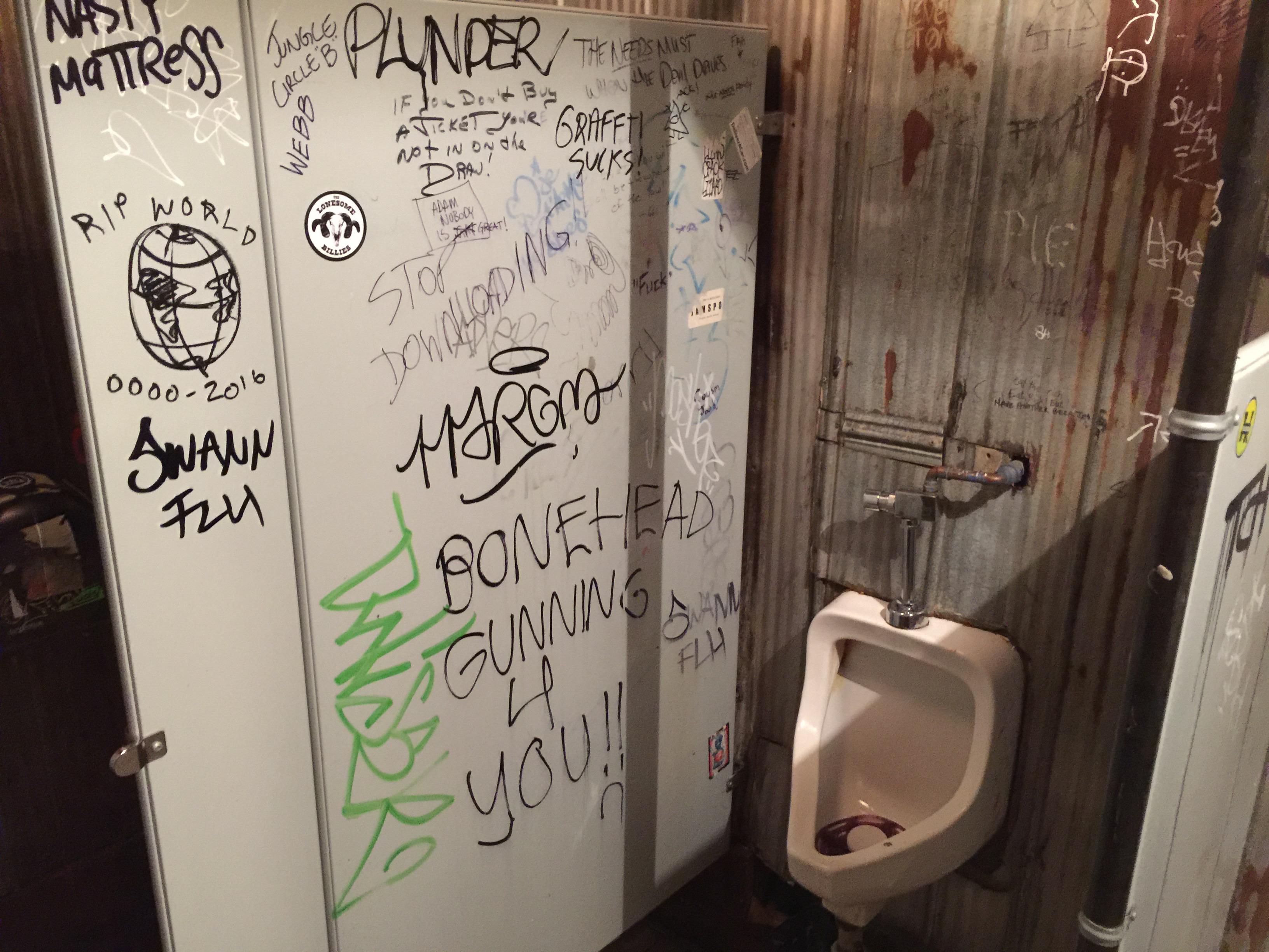 Famous Toronto Washrooms Part 4 r/toronto