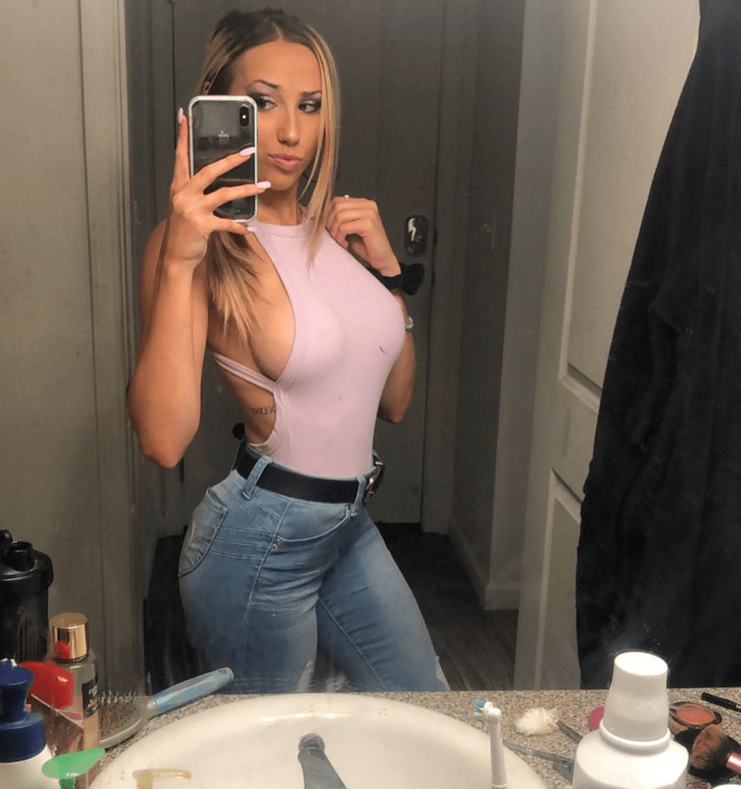 Samantha Aufderheide : JustHotWomen