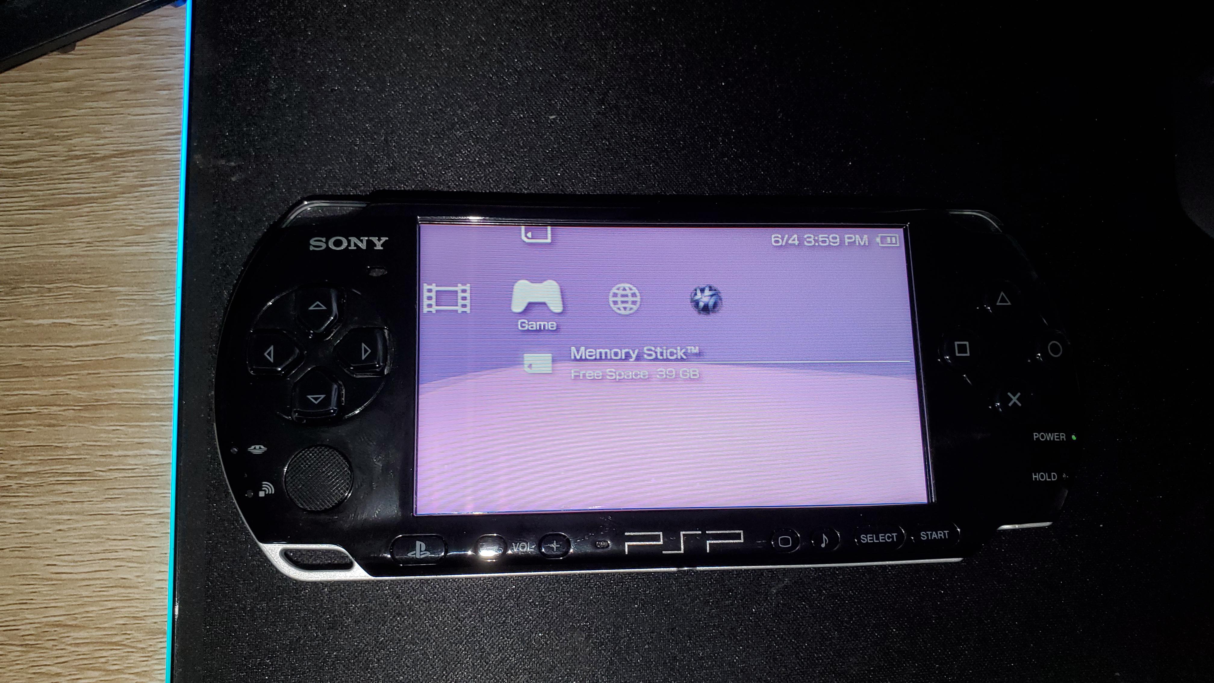 Picked up this PSP 3001 for 40 on ebay perfect condition r/PSP