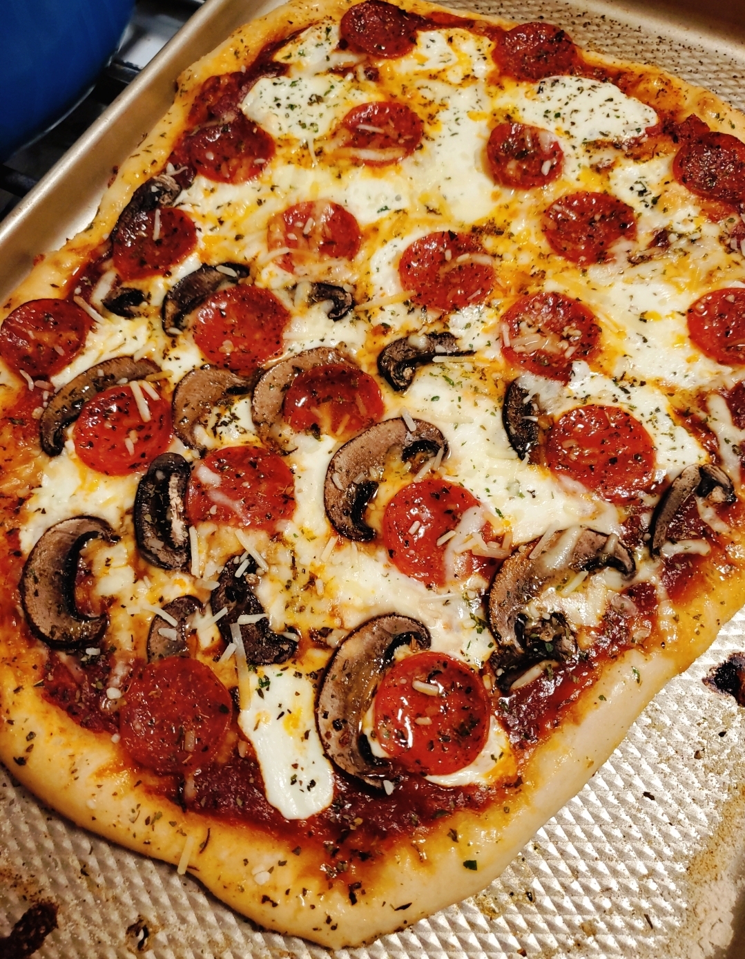 Pepperoni and mushroom pizza I made r/Pizza