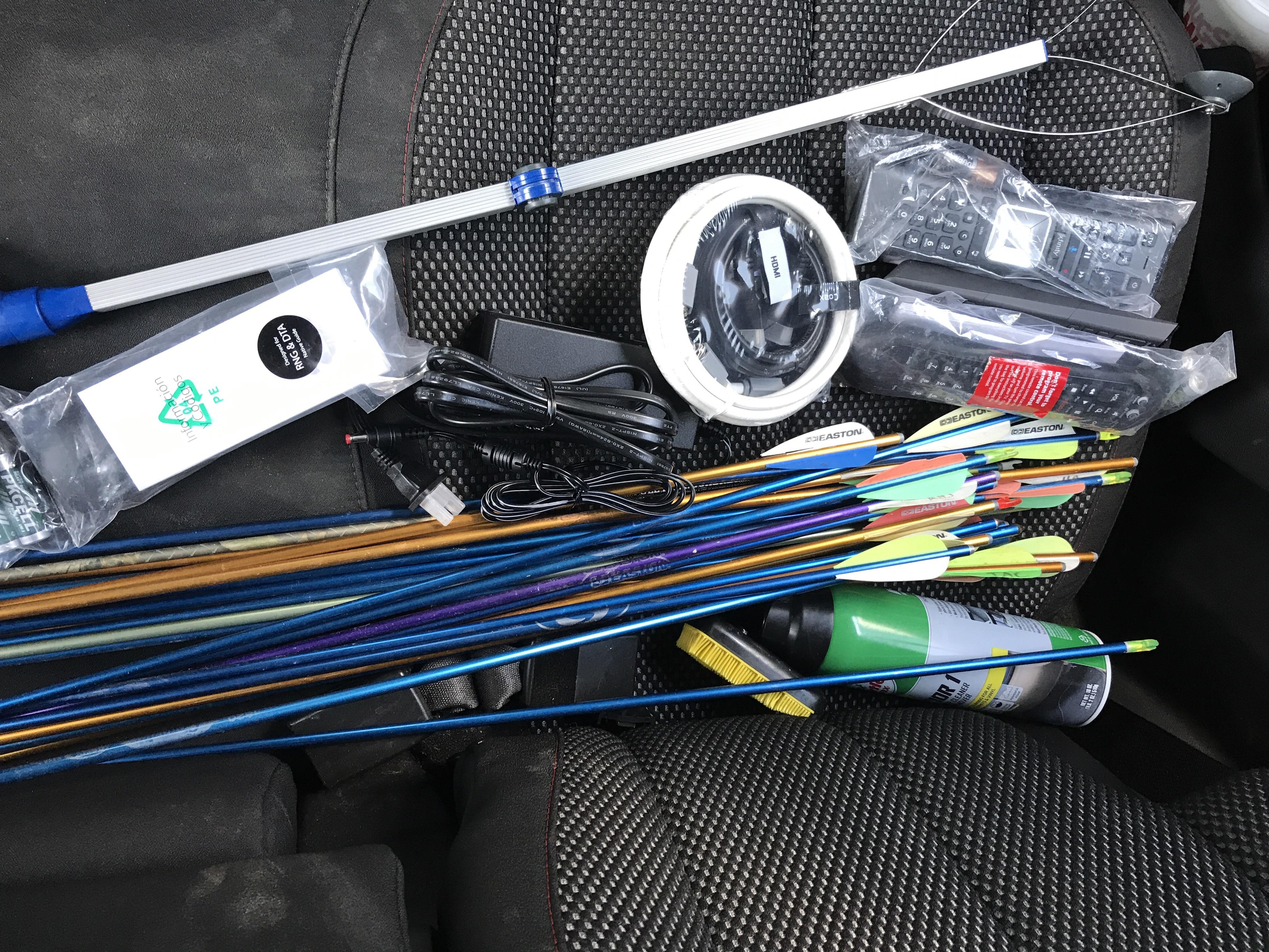 Dumpster diving haul 30+ alloy Easton Arrows(behind a