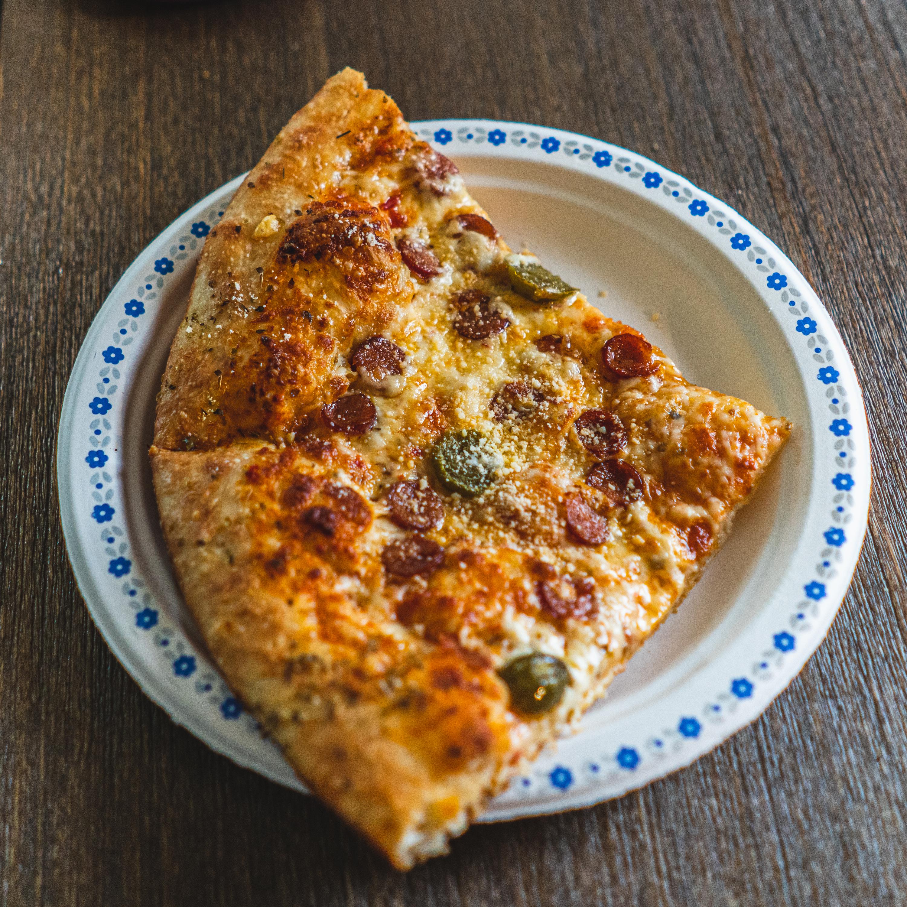 Baby Pepperoni and Jalapenos, Garlic Herb Crust r/Pizza