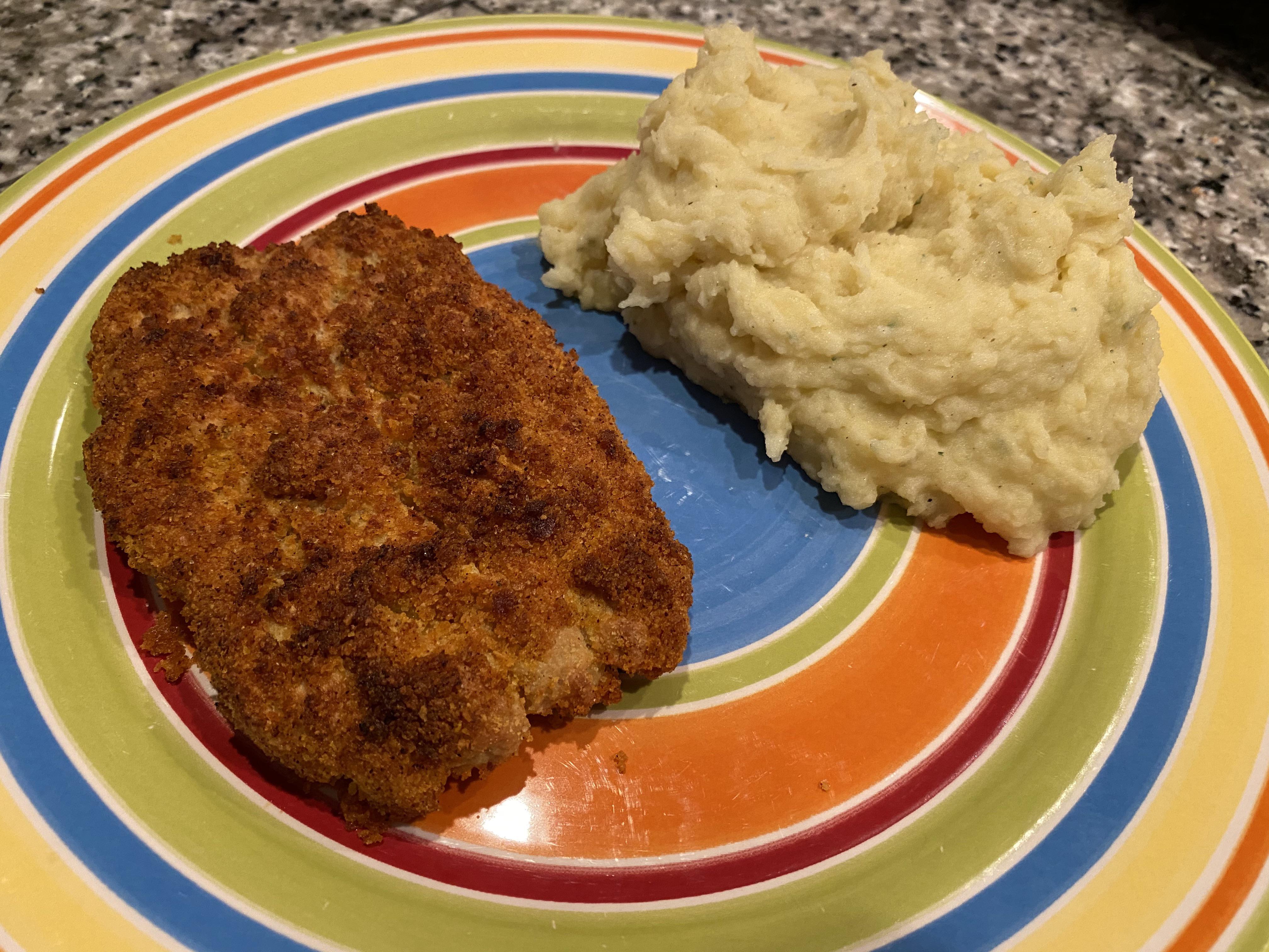 First time attempting seitan, I made breaded air fryer “chicken”! r/vegan