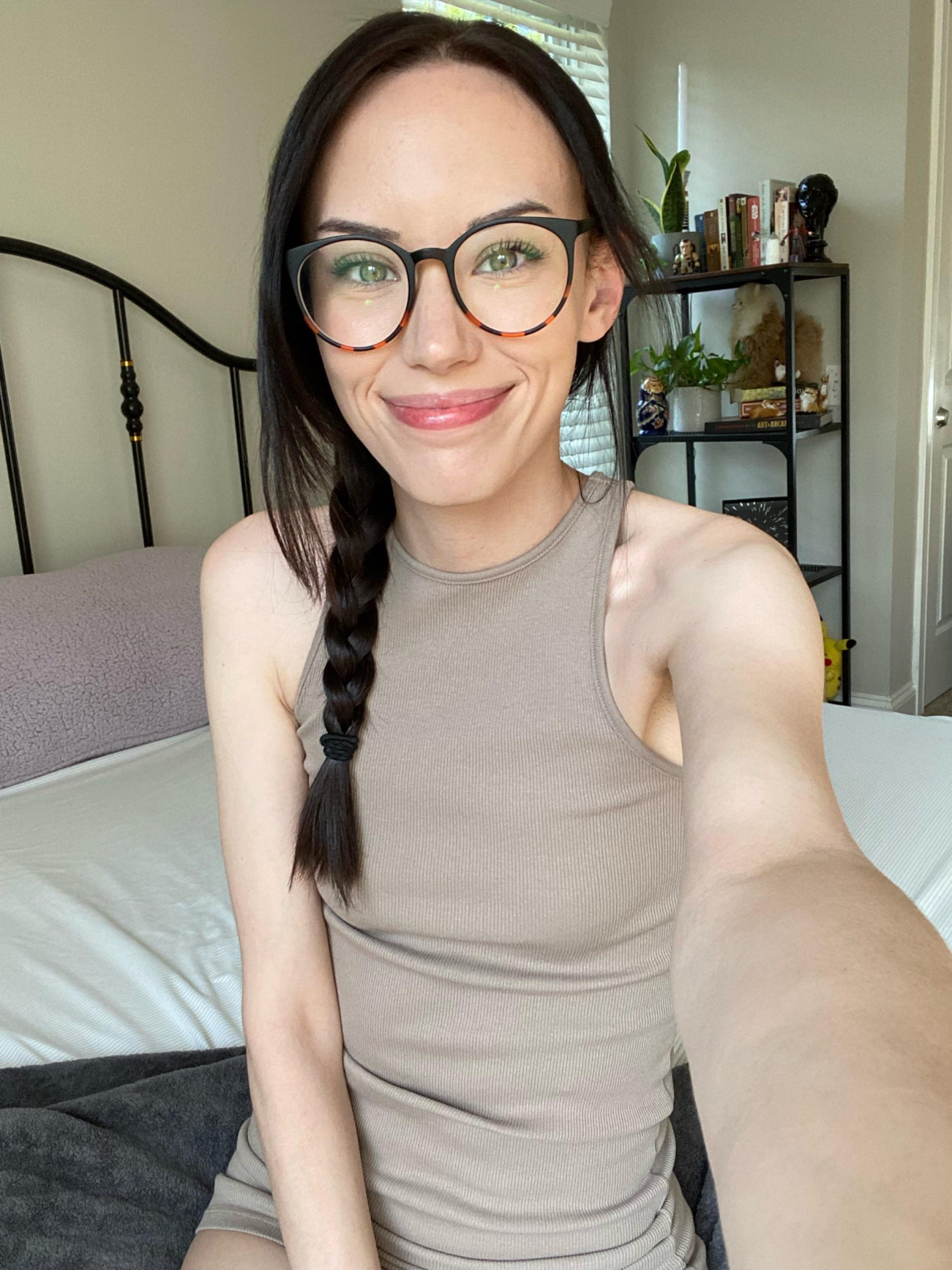 628 best u/aemiliusfox images on Pholder | Petite Gone Wild, U