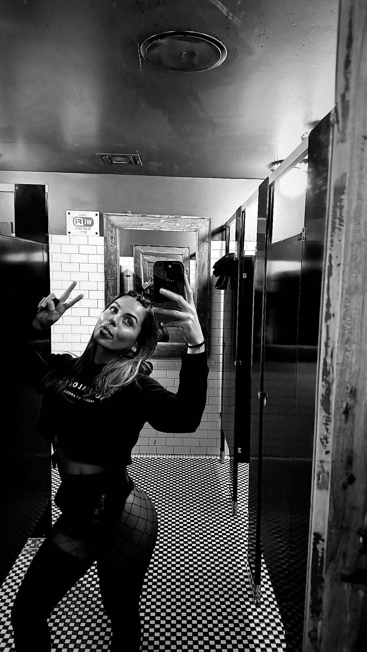 Bottle Girl r/AmberMartinezFans