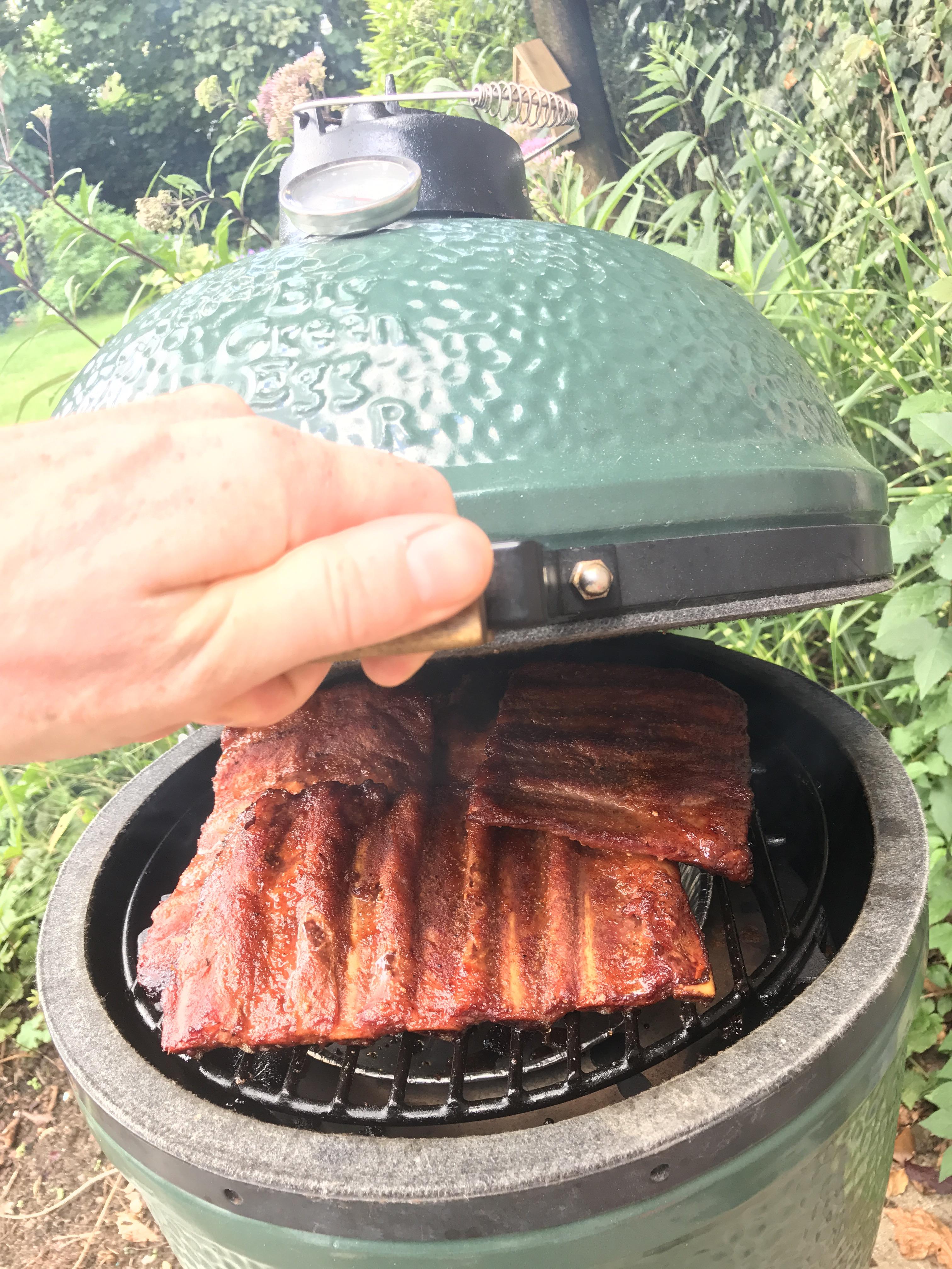 Iberico ribs on the green egg r/grilling