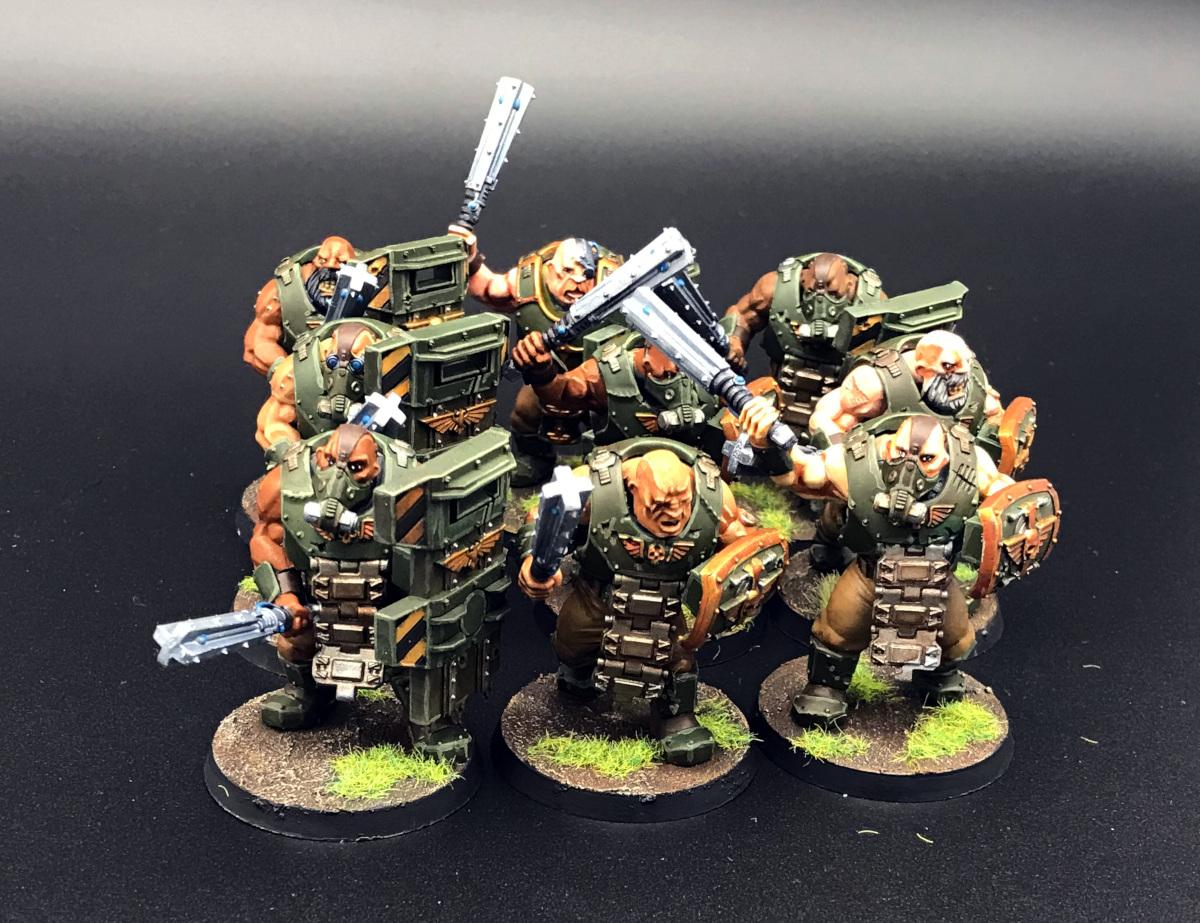 I just finished painting 9 Bullgryn from Warhammer 40k. I was testing