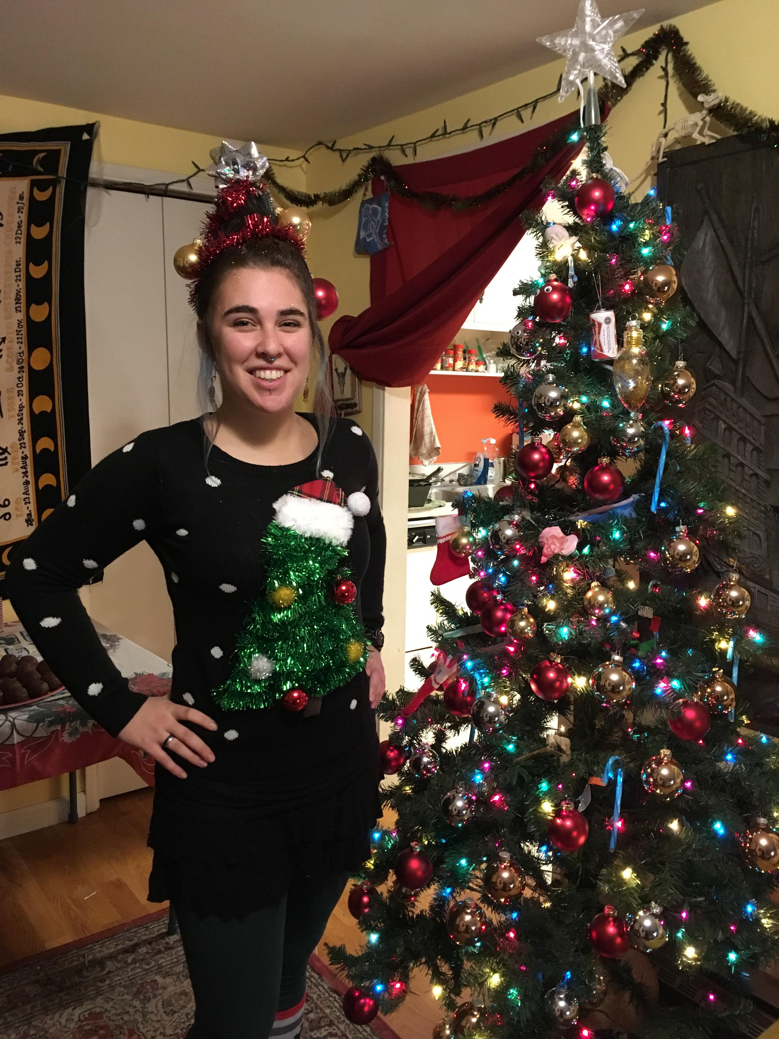 I see your Christmas tree hair, and I raise you my Christmas tree hair in my Christmas tree