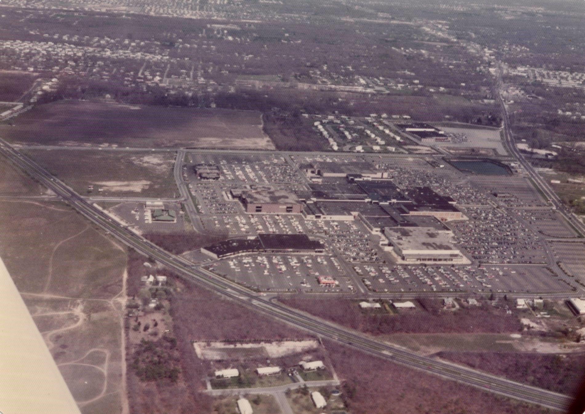 Smith Haven Mall r/longisland