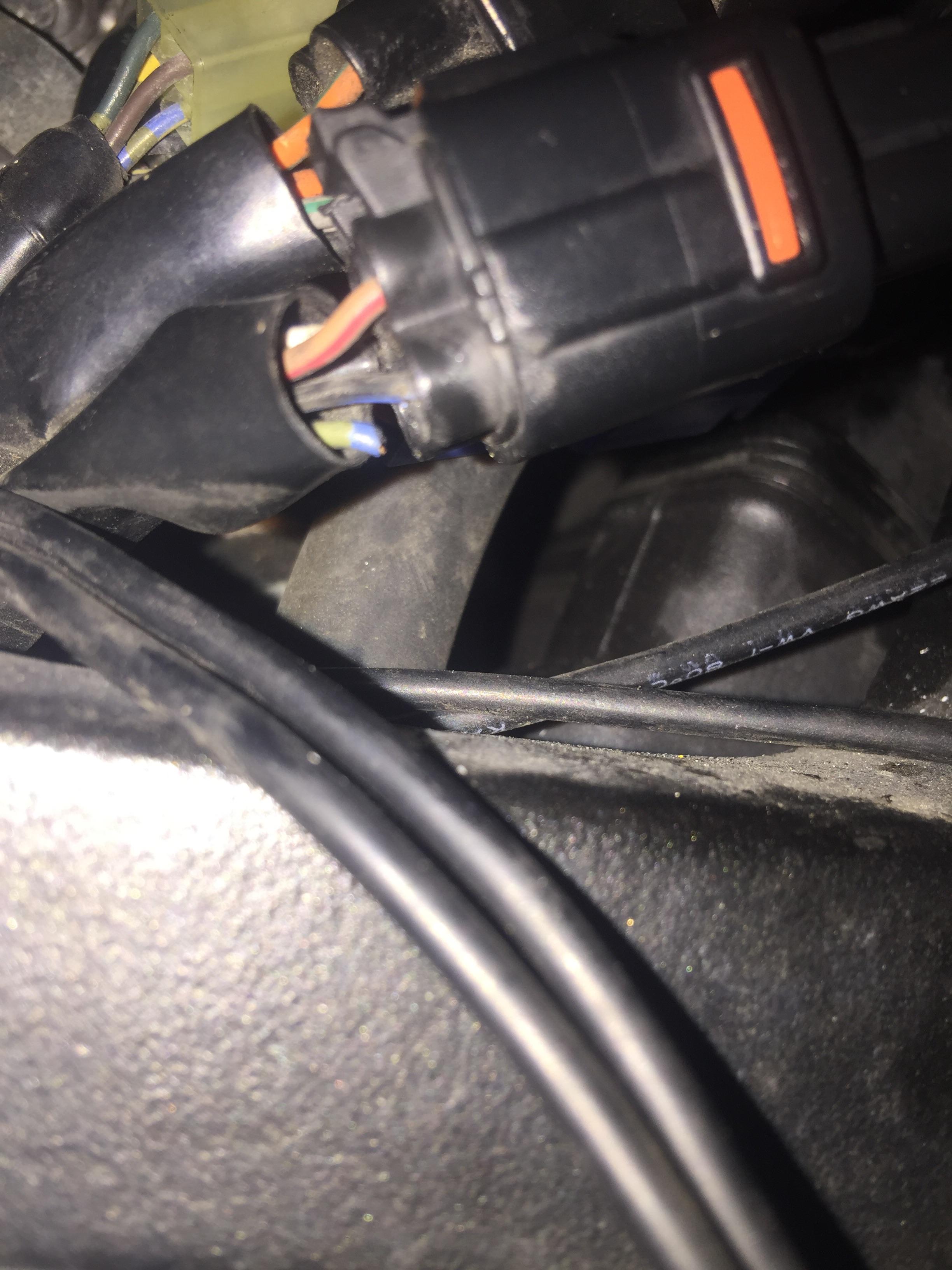 Any ideas on how to fix? Blue wire snapped in half, bike won’t start