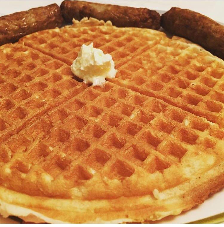 [i ate] waffle with turkey sausage links r/food