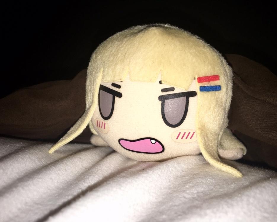 How to wash yuruyuri (nesoberi?) plushies??? r/yuruyuri