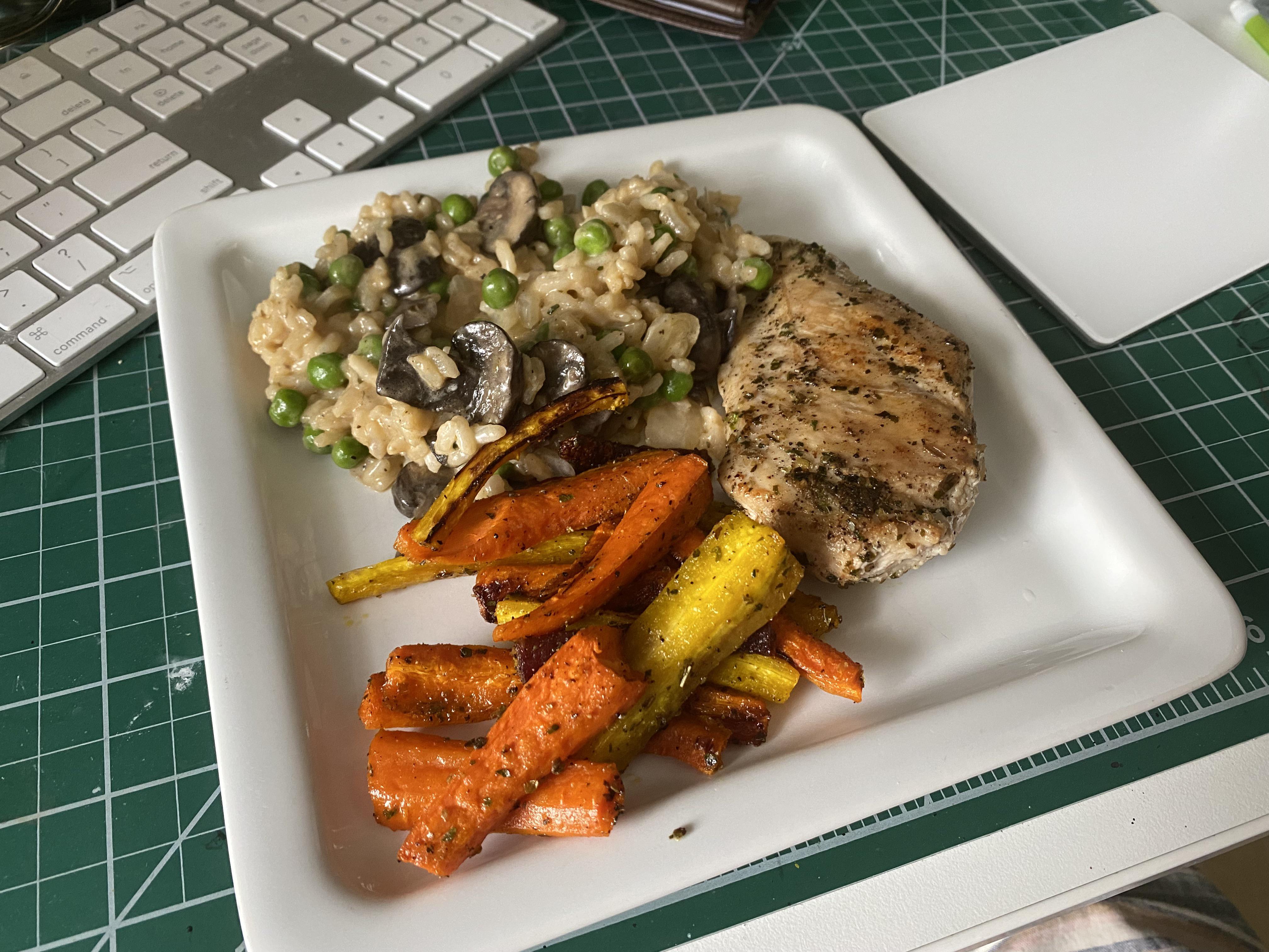 [homemade] truffle butter risotto, chicken and roasted carrots r/food