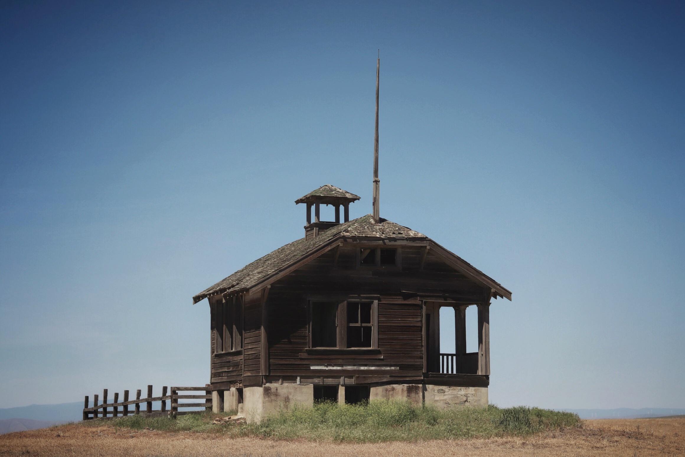 Abandoned Schoolhouse, Dufur Or. r/oregon