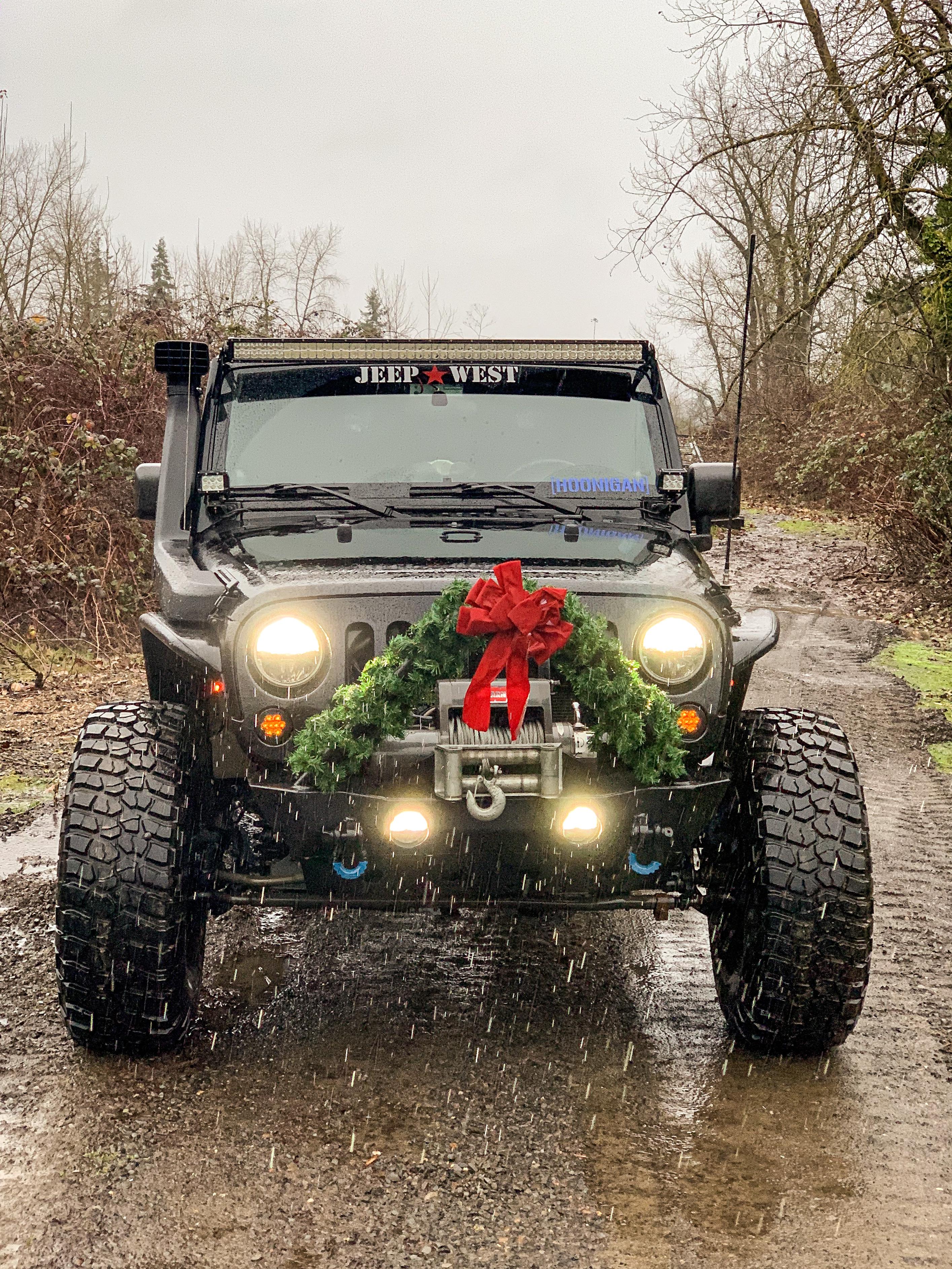 All ready for Christmas in the Northwest Jeep
