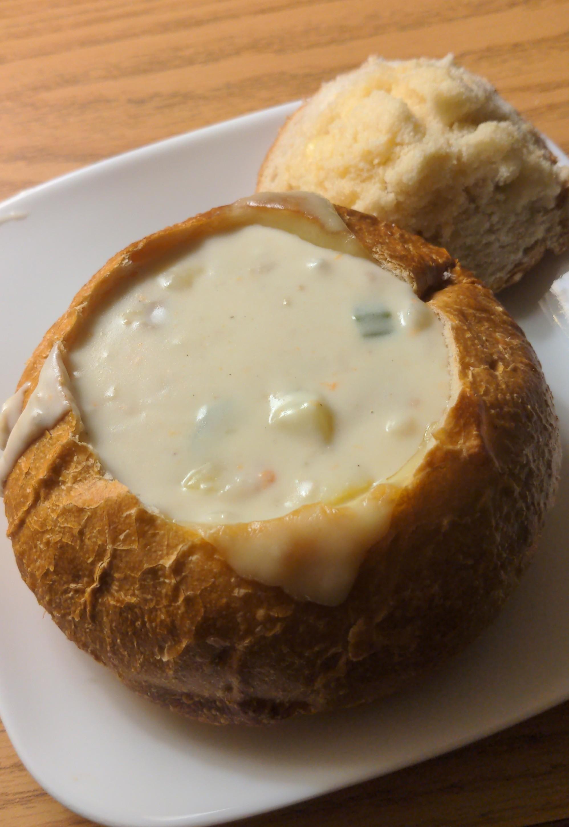 [homemade] Clam Chowder Bread Bowl r/food
