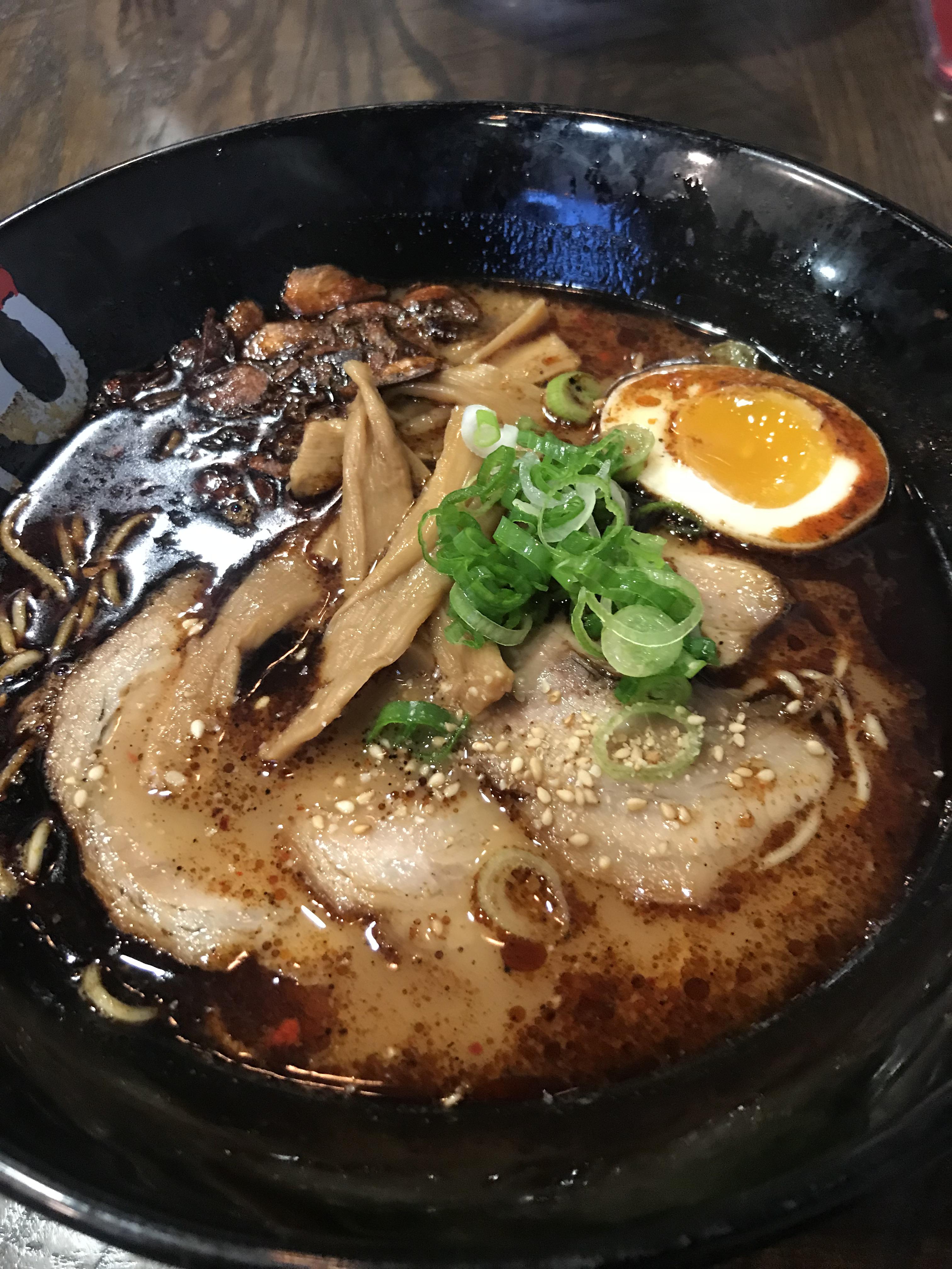 Black garlic tonkotsu r/ramen