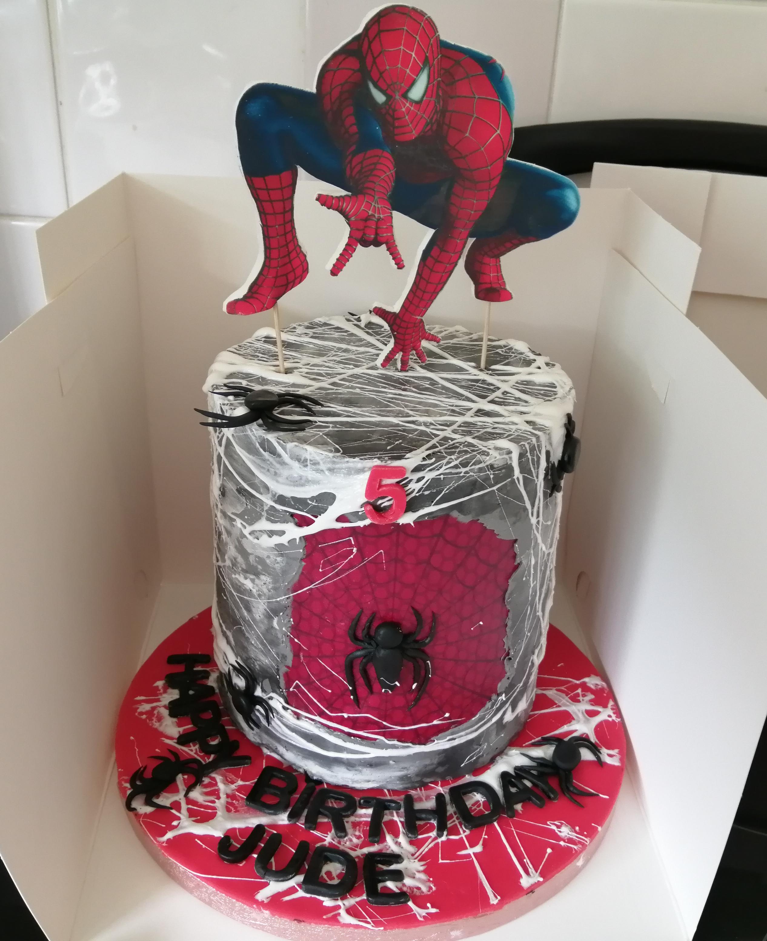 Cousins son requested a Victoria sponge spiderman cake. r/Cakes