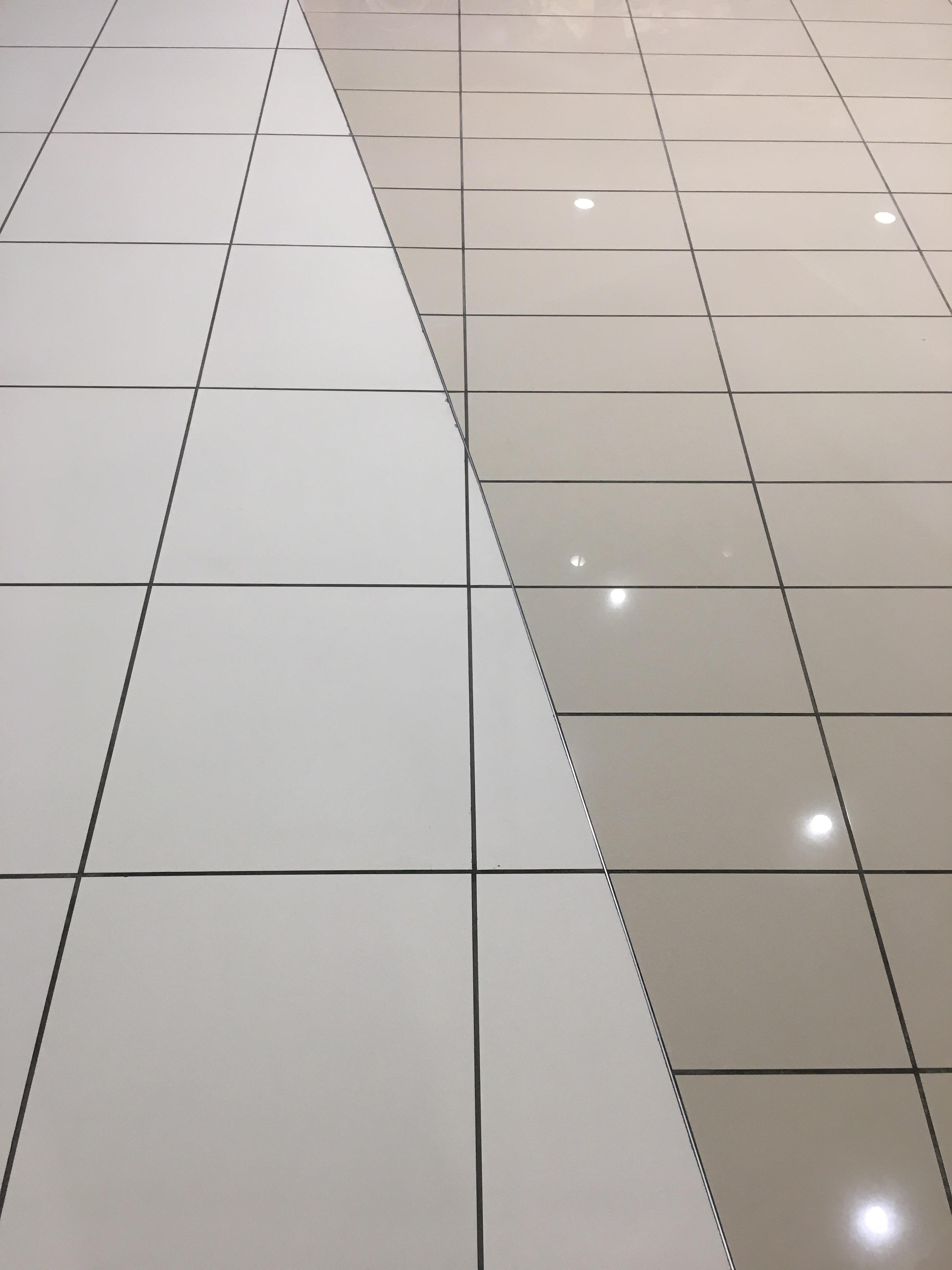 The floor tiles at my local shopping center. r/mildlyinteresting