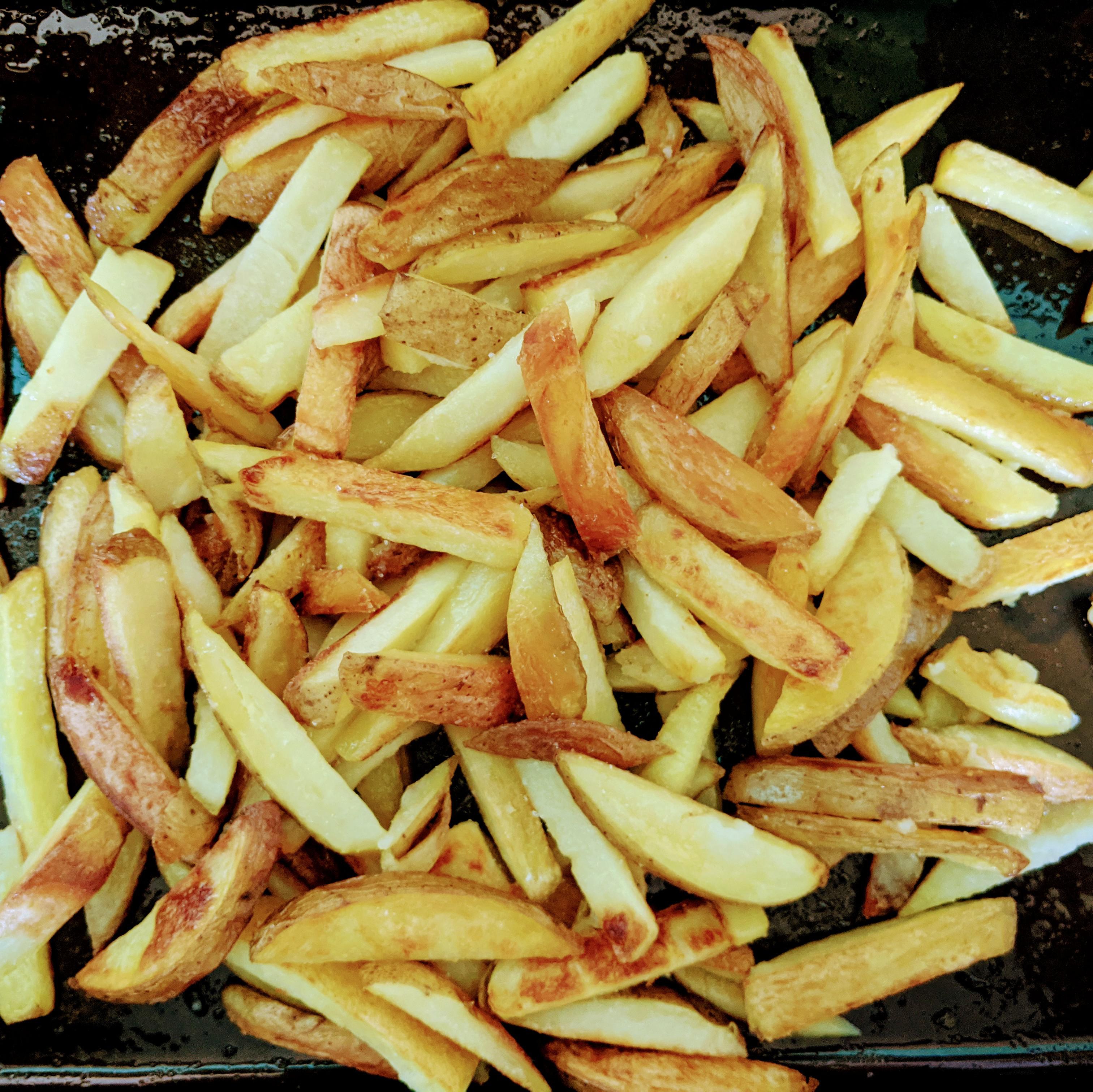 [Homemade] Yukon Gold Oven Fries r/food