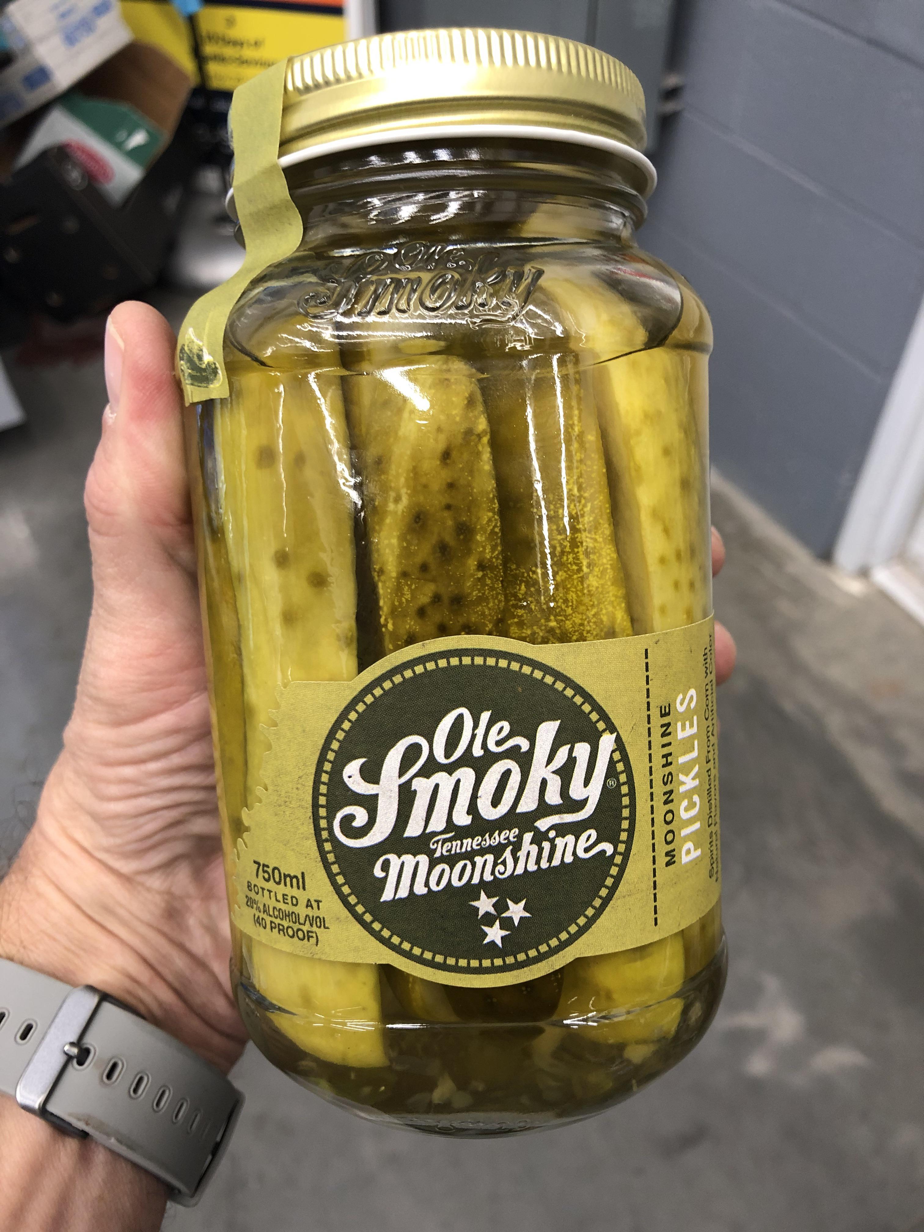 Moonshine Pickles 👌🏻🙌🏻🙌🏻🙌🏻