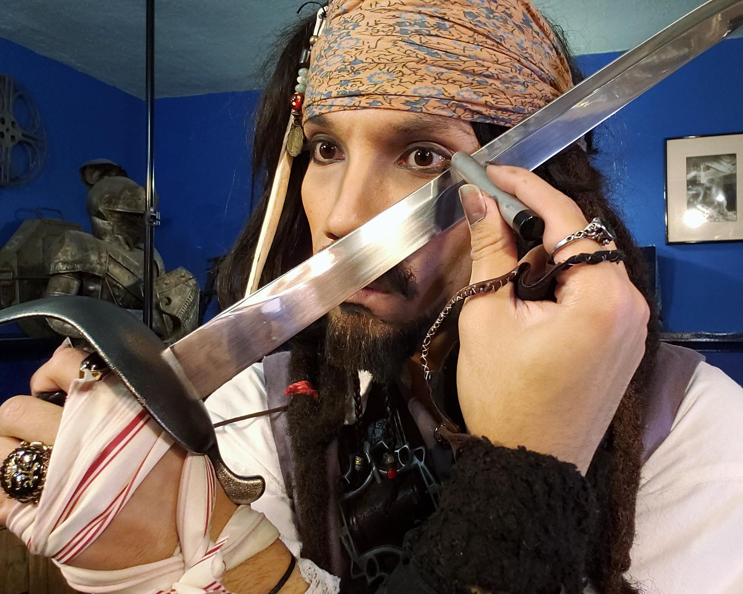 How Captain Jack Sparrow does his eyeliner r/funny