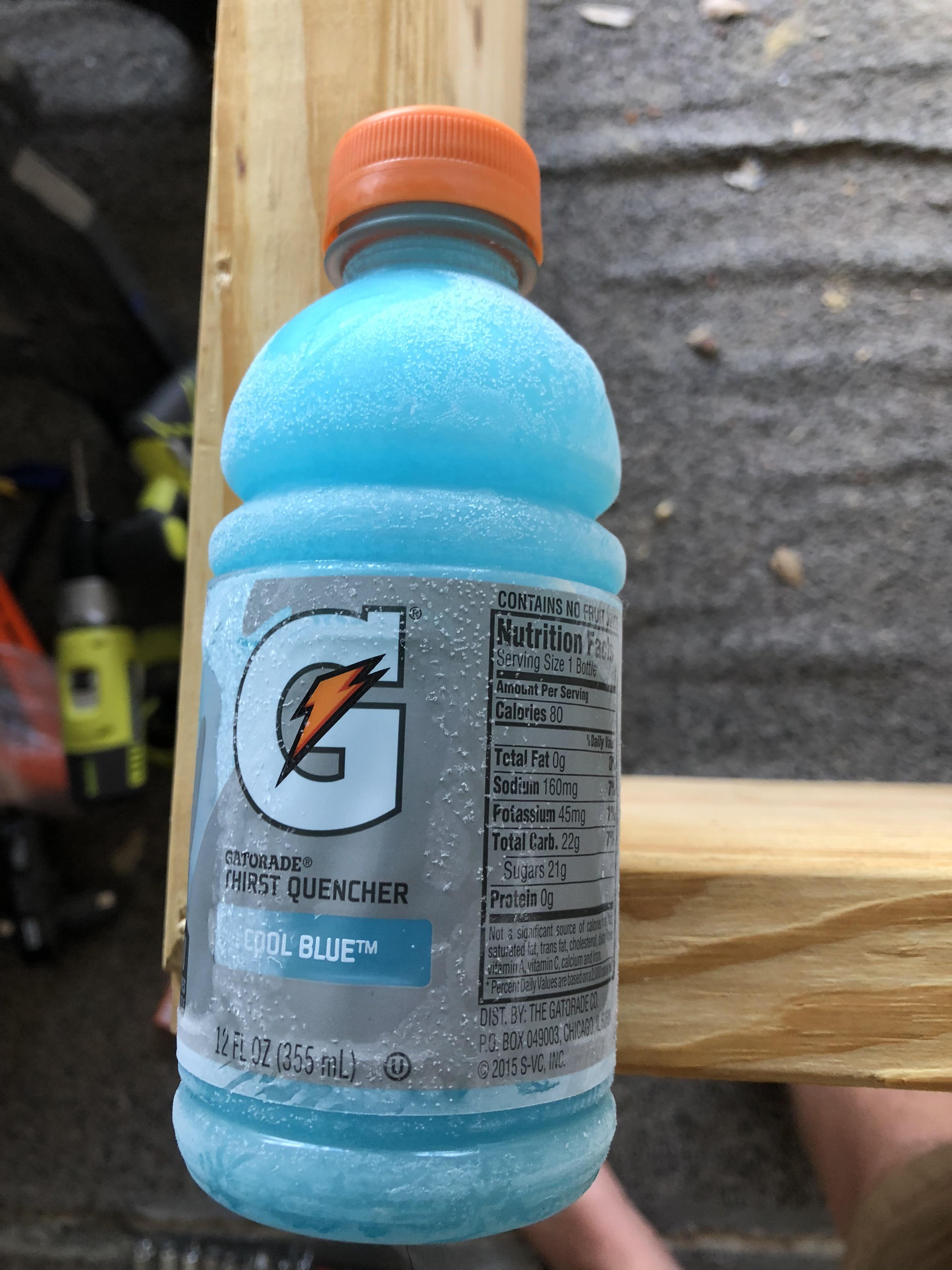 Frozen Gatorade r/oddlysatisfying