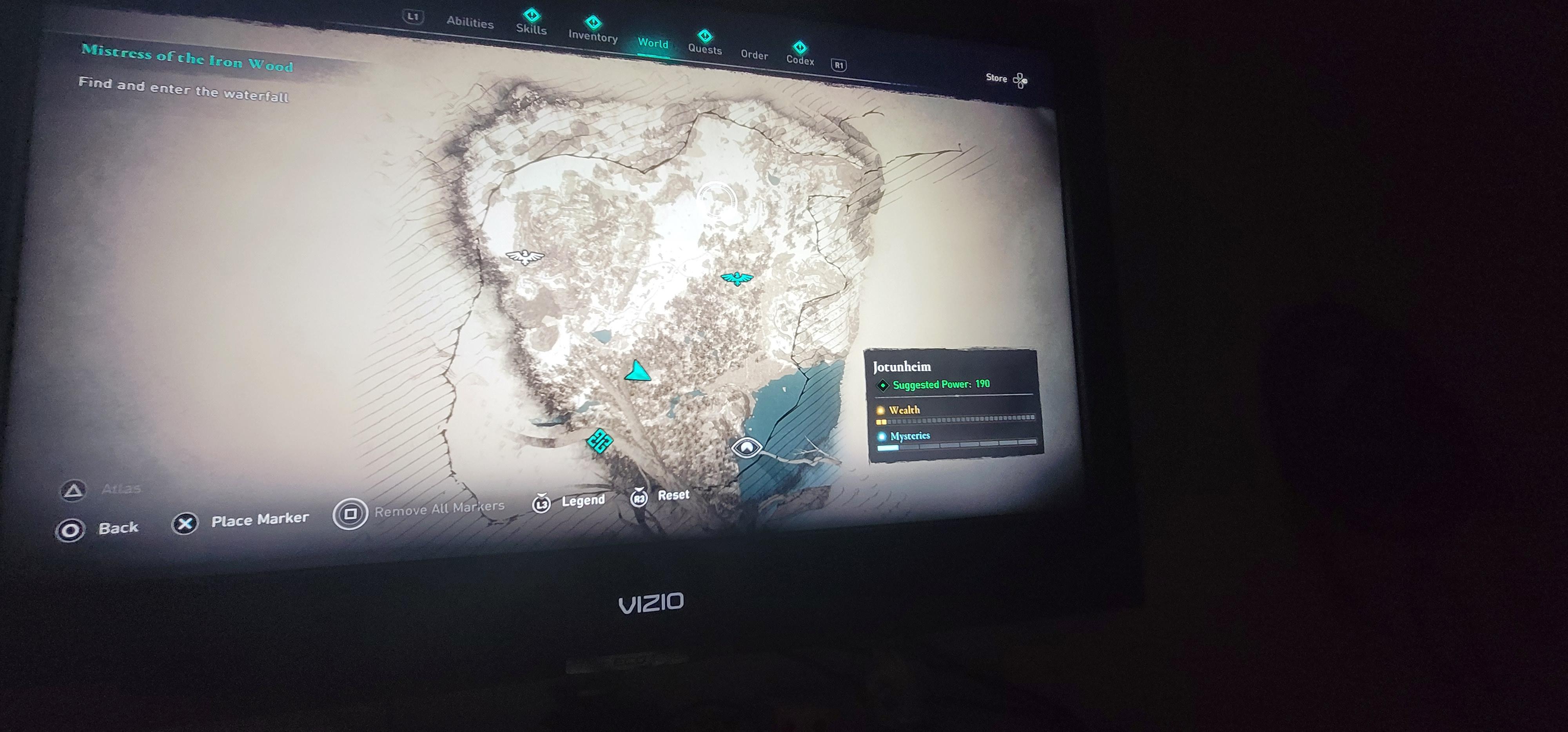 Wierd Glitch in jotunheim. No icons showing up on map accept for quest