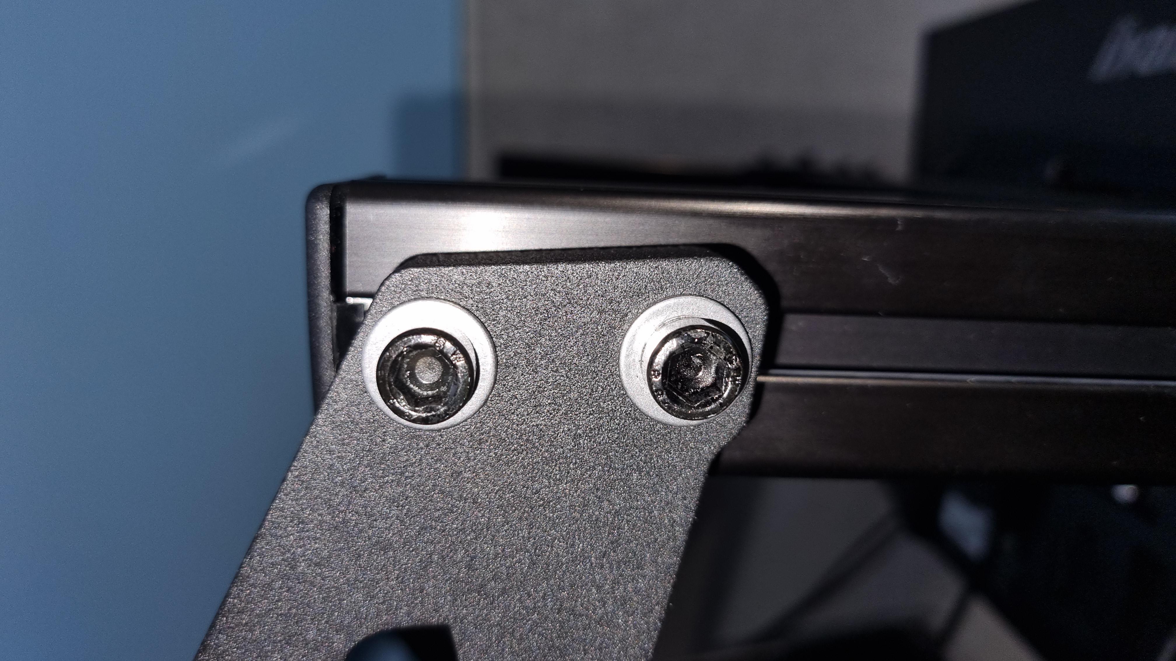 I installed SimLab's Integrated Monitor Mount with three monitors it's