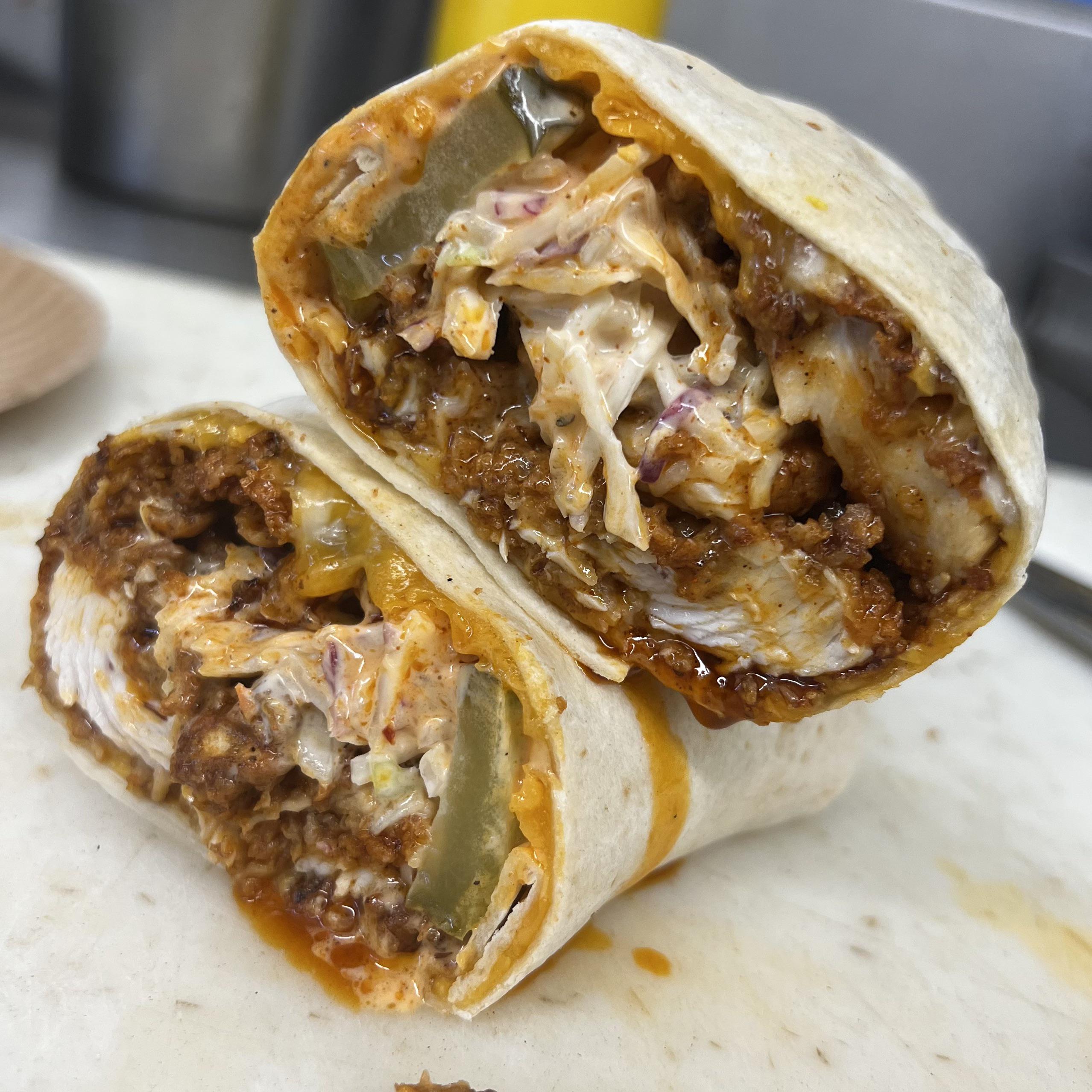 Made myself a Nashville Hot chicken Wrap! r/eatsandwiches