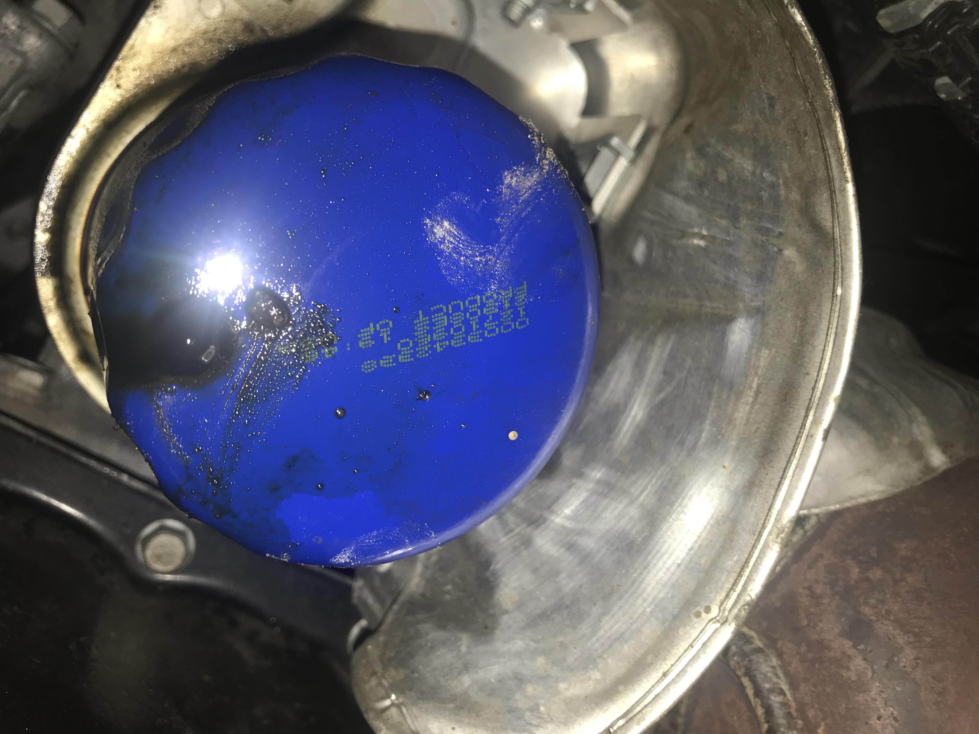 Oil leak r/MechanicAdvice