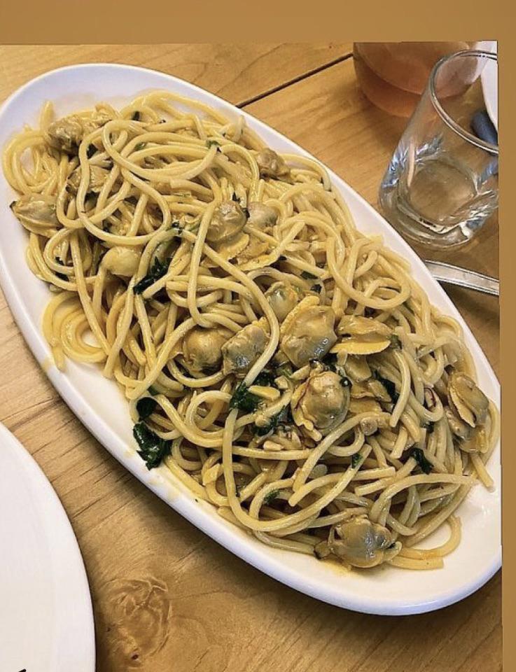 Bucatini with clam sauce. r/FoodPorn