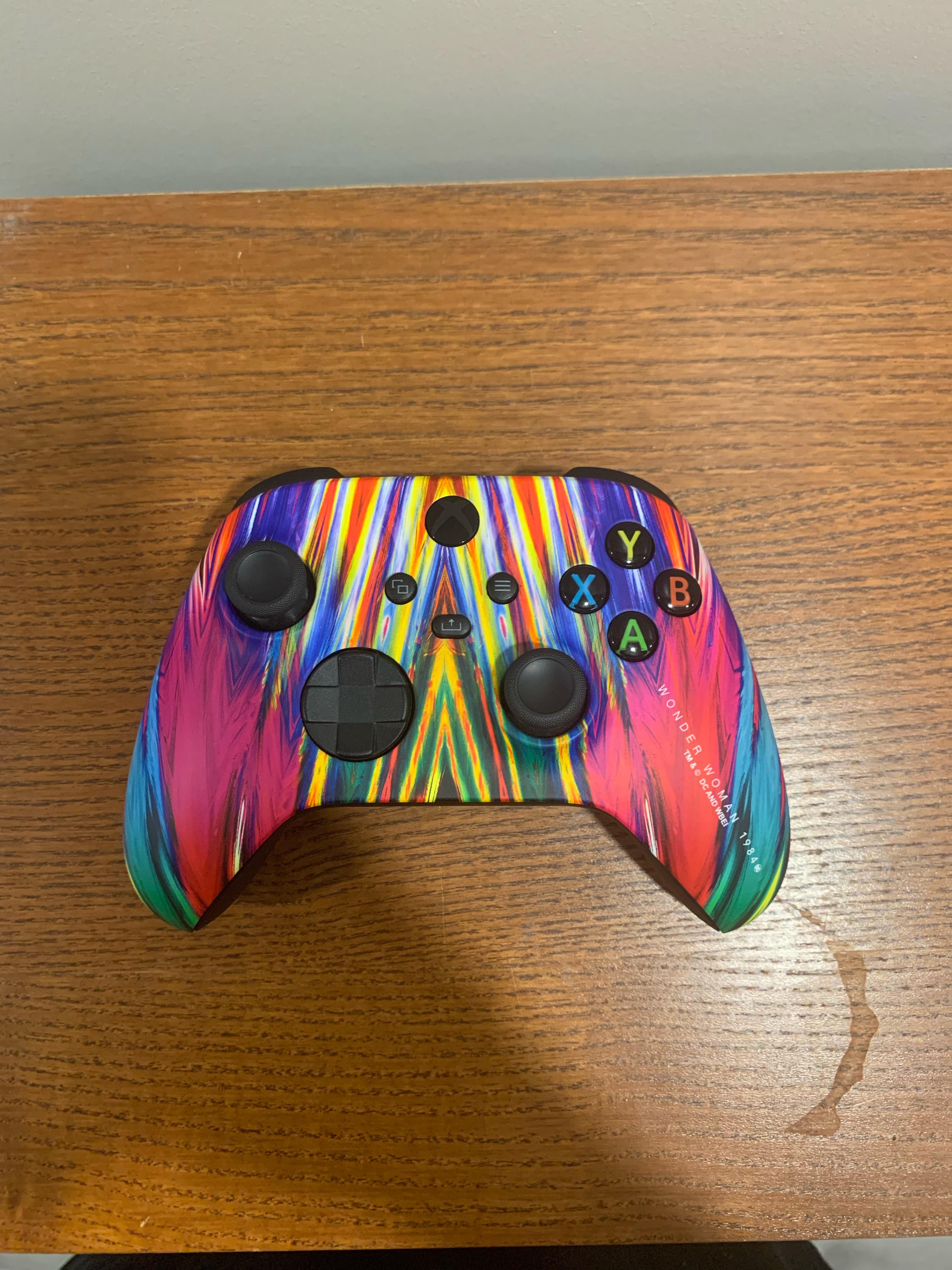 I can’t seem to find how much these controllers are selling for. Are they worth anything? r/xbox