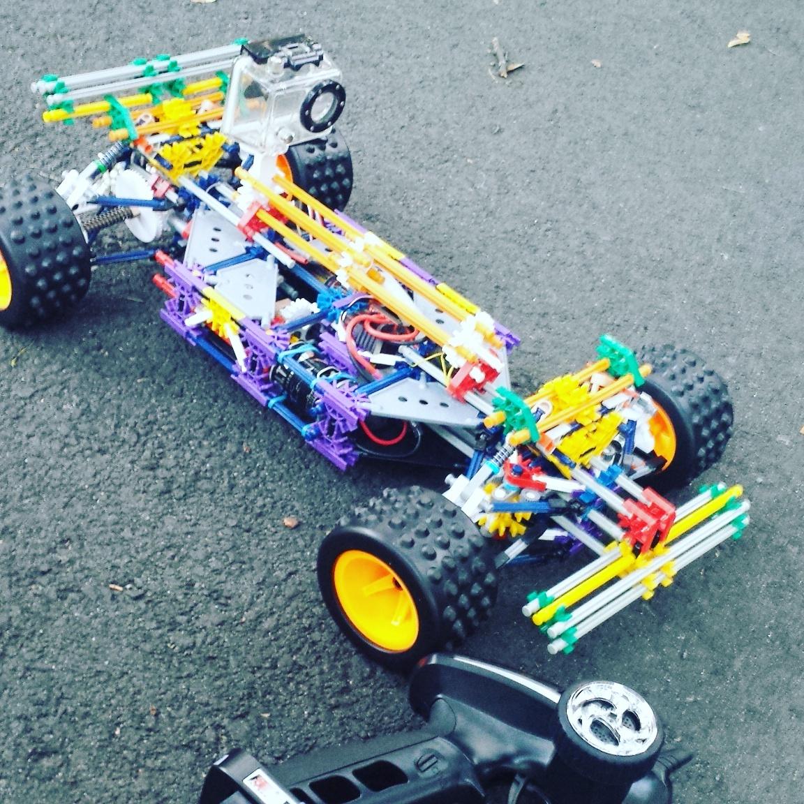 Just finished building a knex rc car. Complete with custom 3d printed