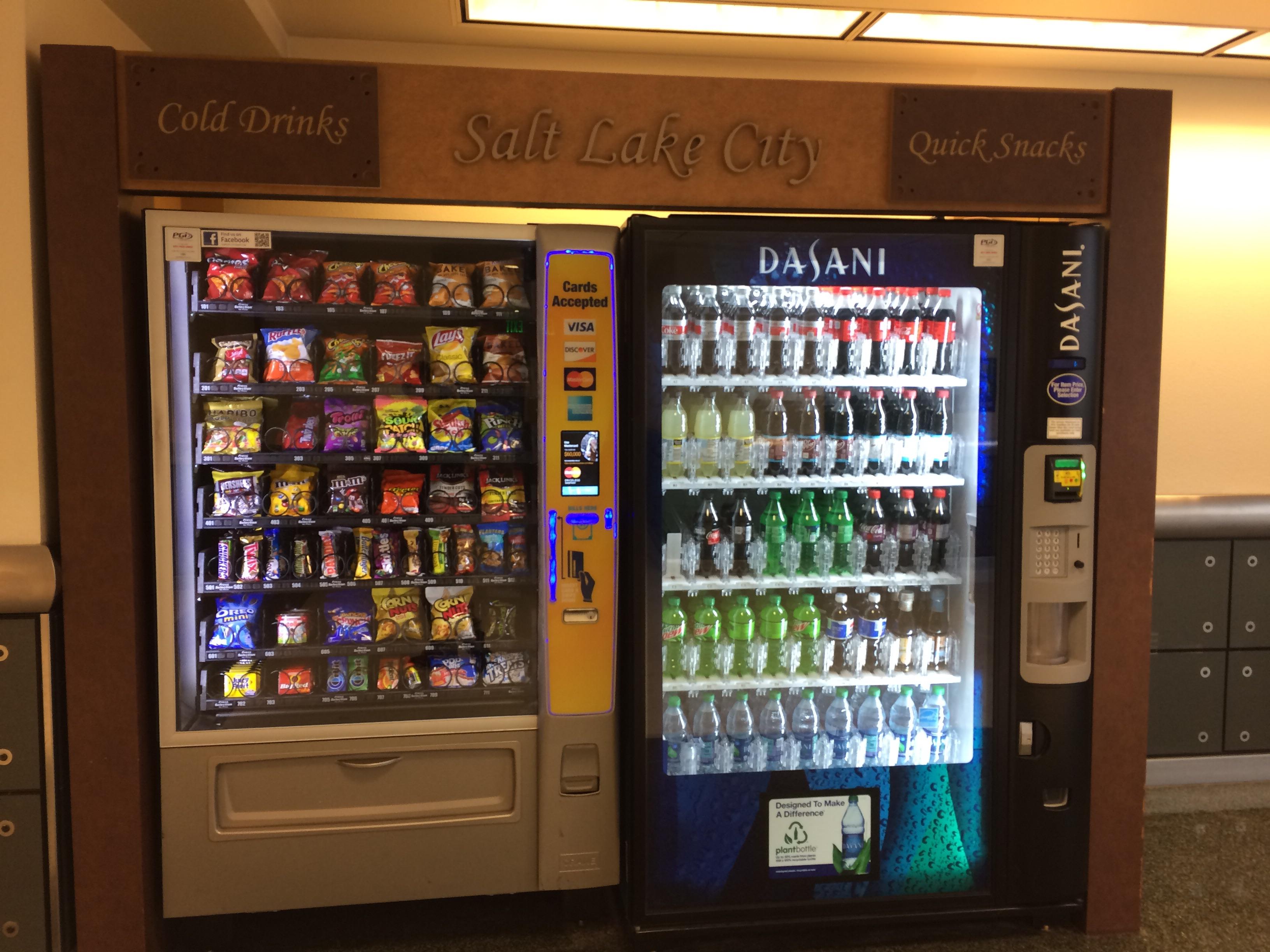 Vending machine signs mildyinfuriating