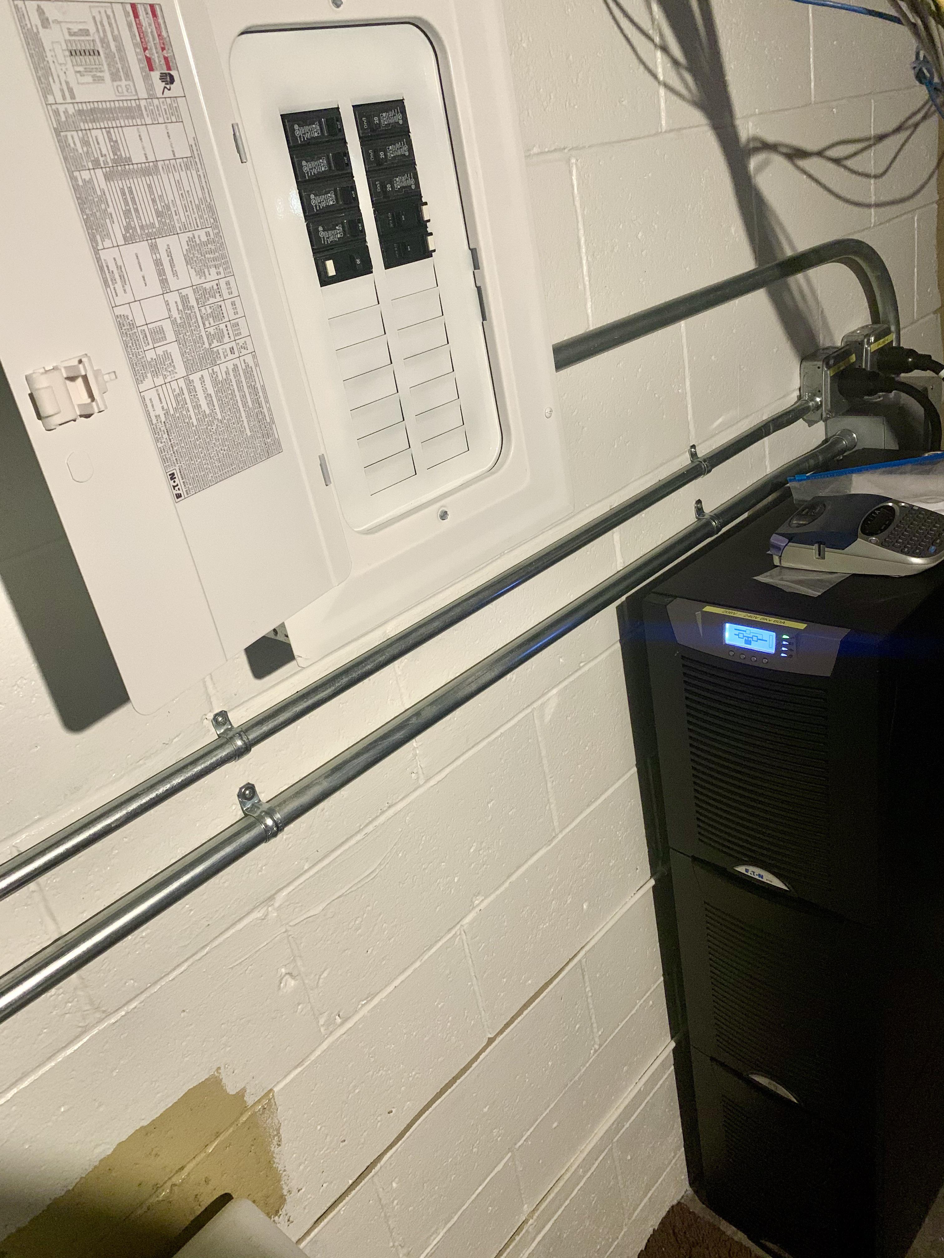 Proper essential circuit whole house UPS r/homelab